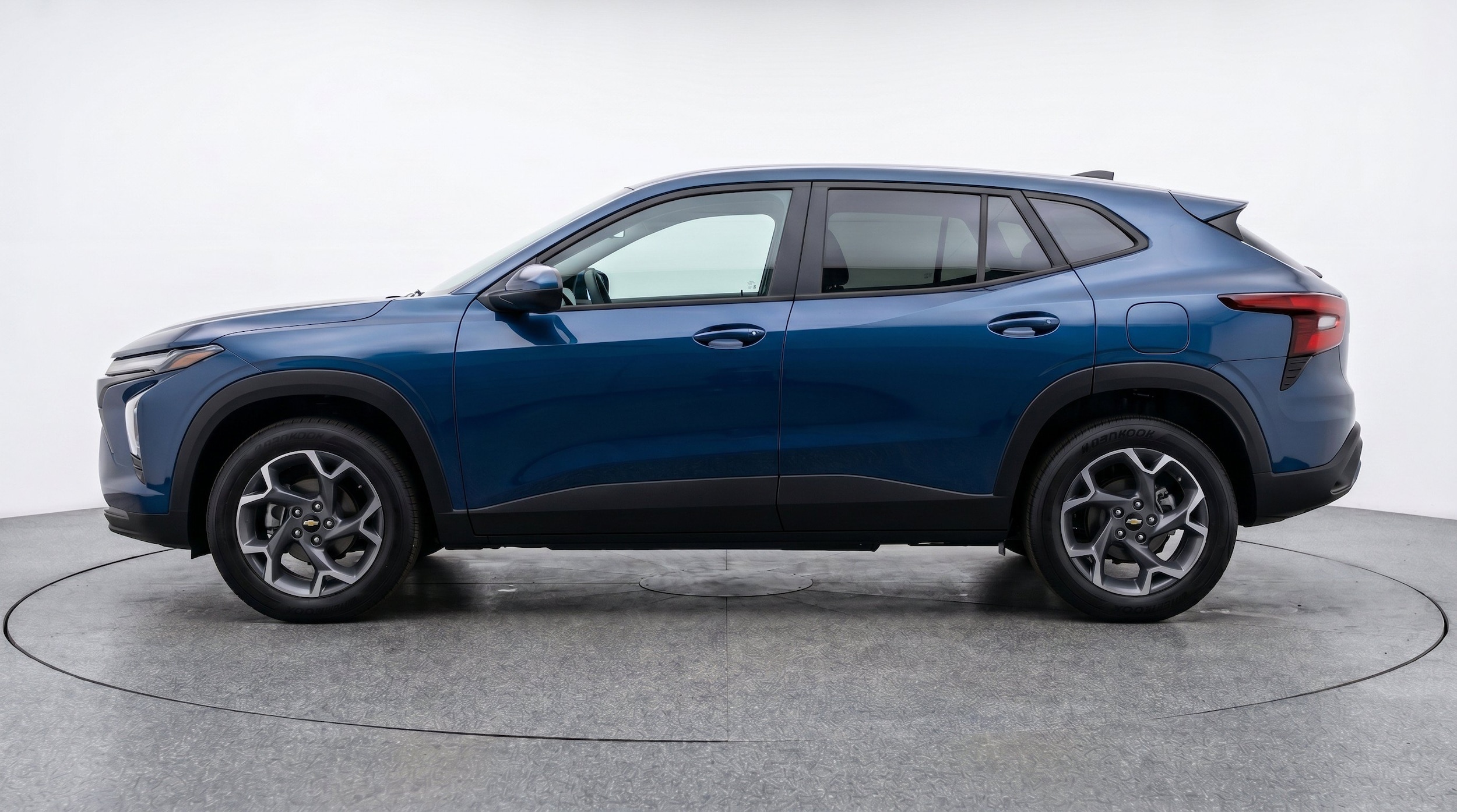 Thumbnail: 2025 Chevrolet Trax - 5