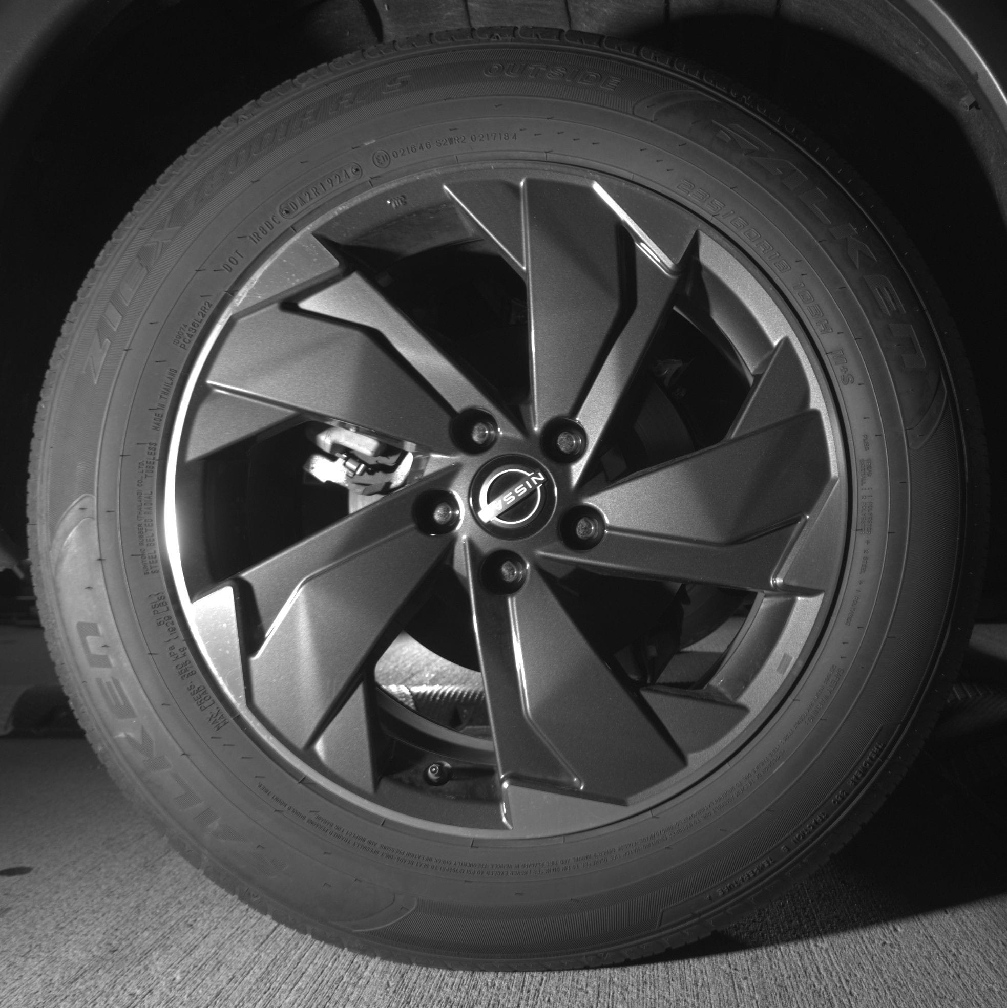 Thumbnail: 2025 Nissan Rogue - 4