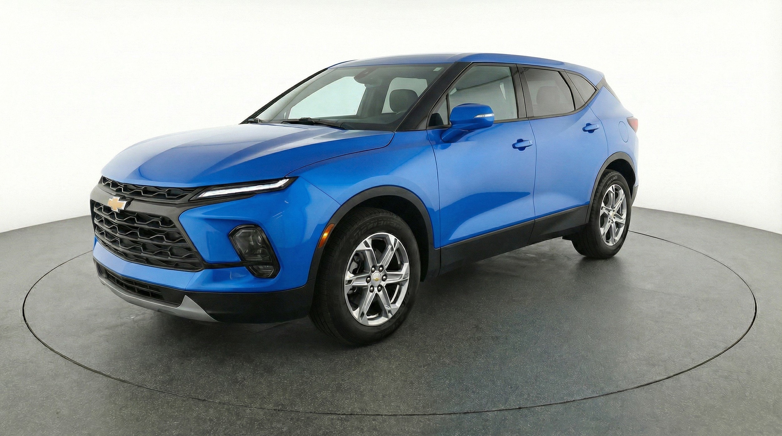 Thumbnail: 2025 Chevrolet Blazer - 3