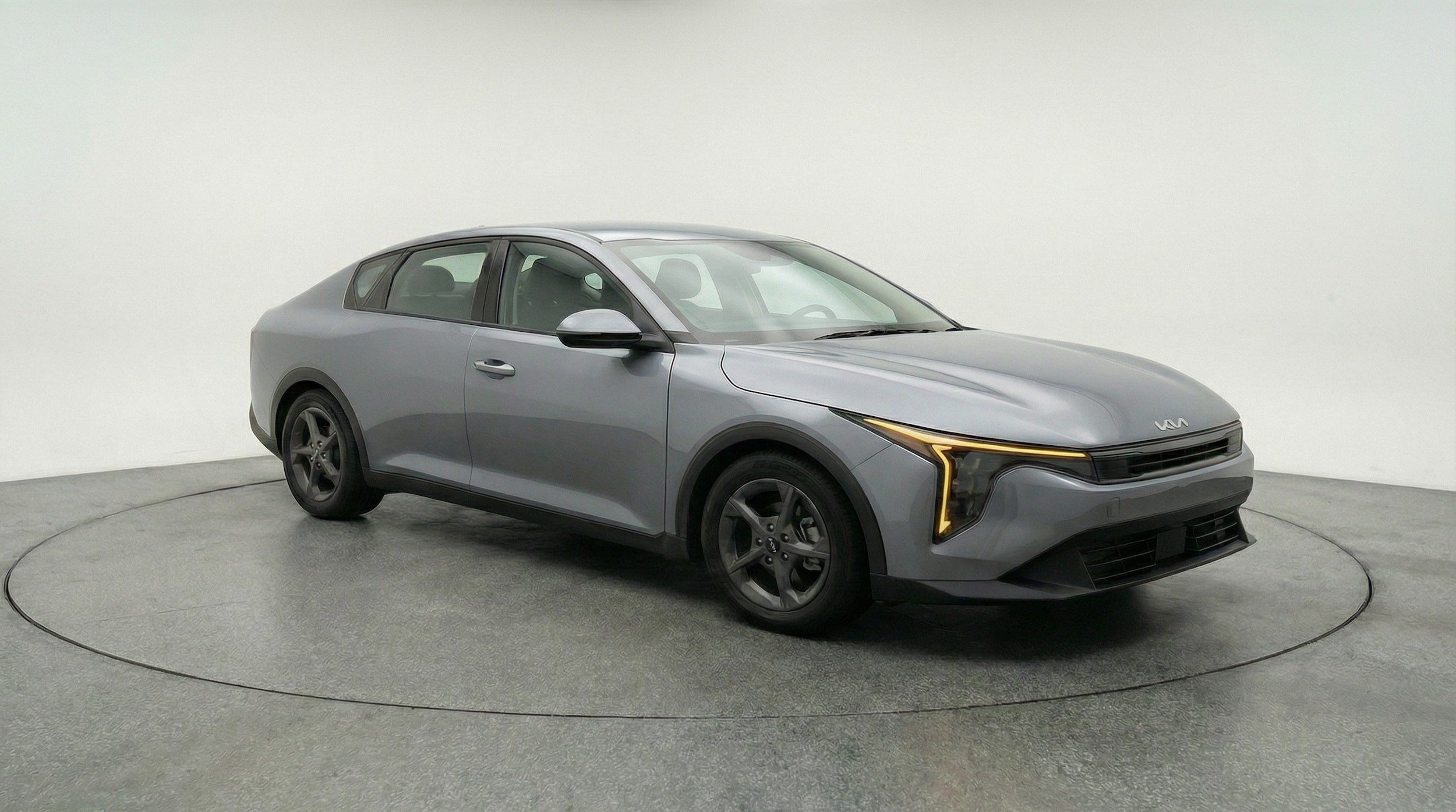 Thumbnail: 2025 Kia K4 - 1