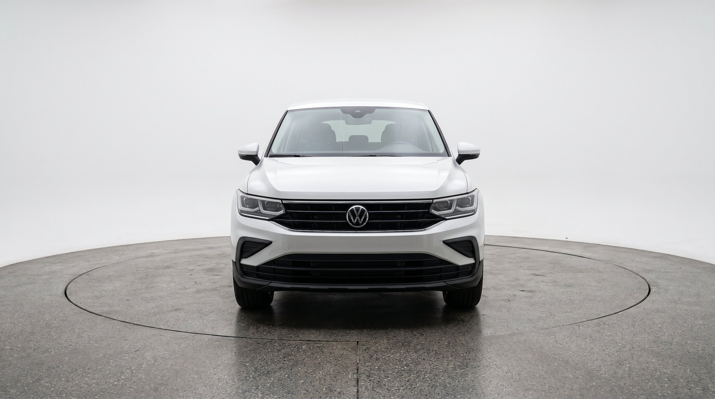 Thumbnail: 2026 Volkswagen Tiguan - 2