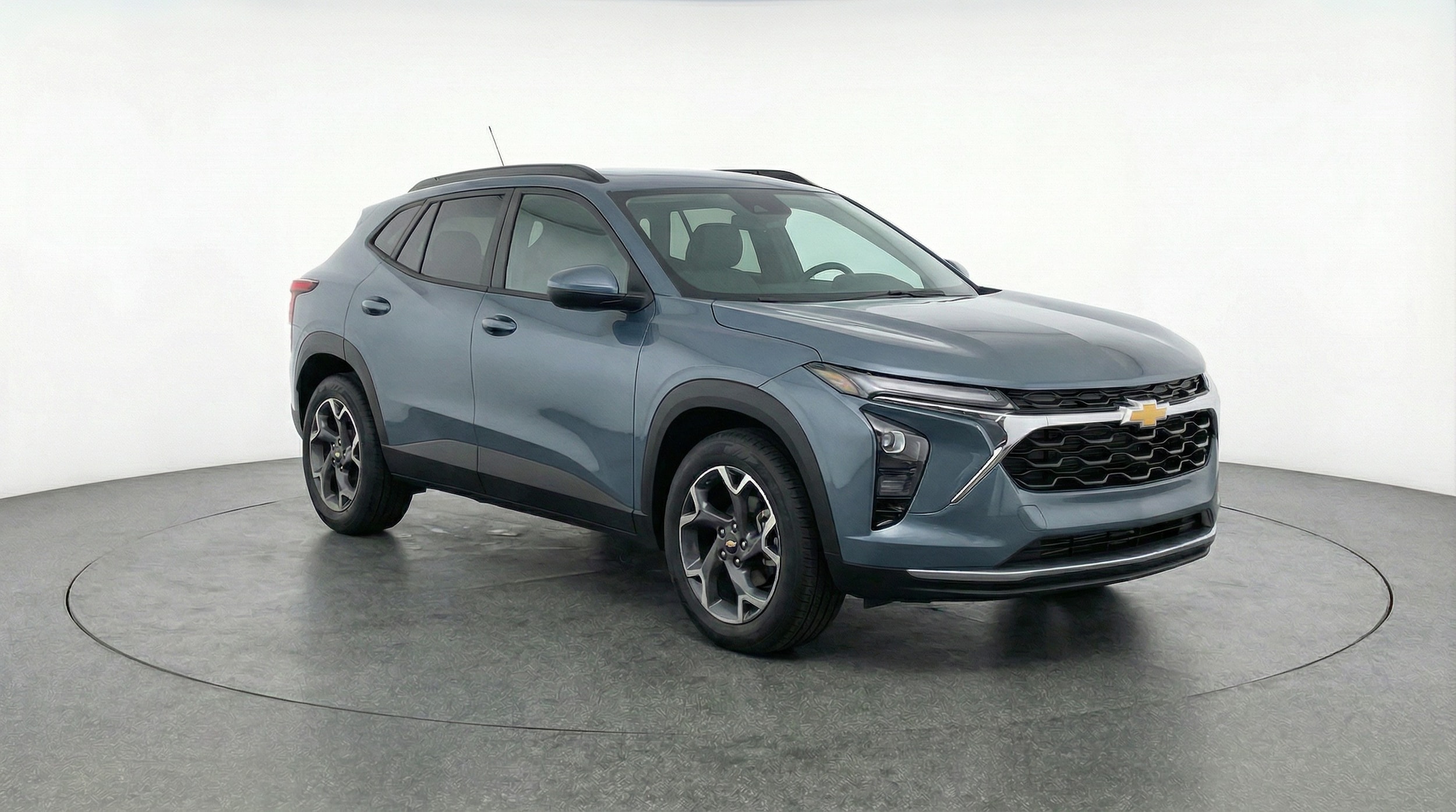 Thumbnail: 2025 Chevrolet Trax - 1