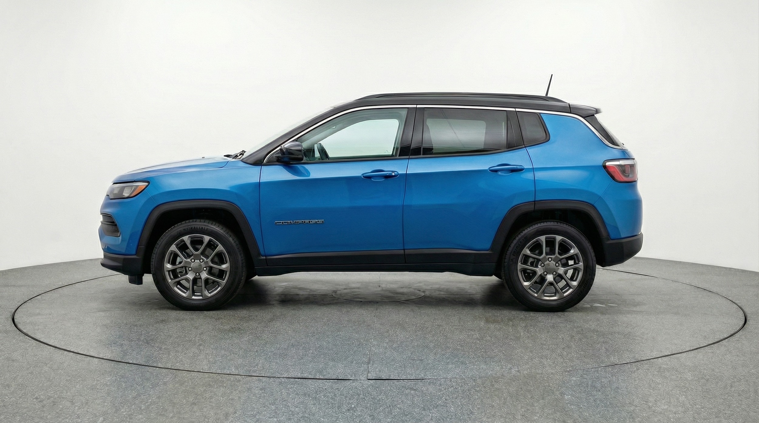 Thumbnail: 2025 Jeep Compass - 4
