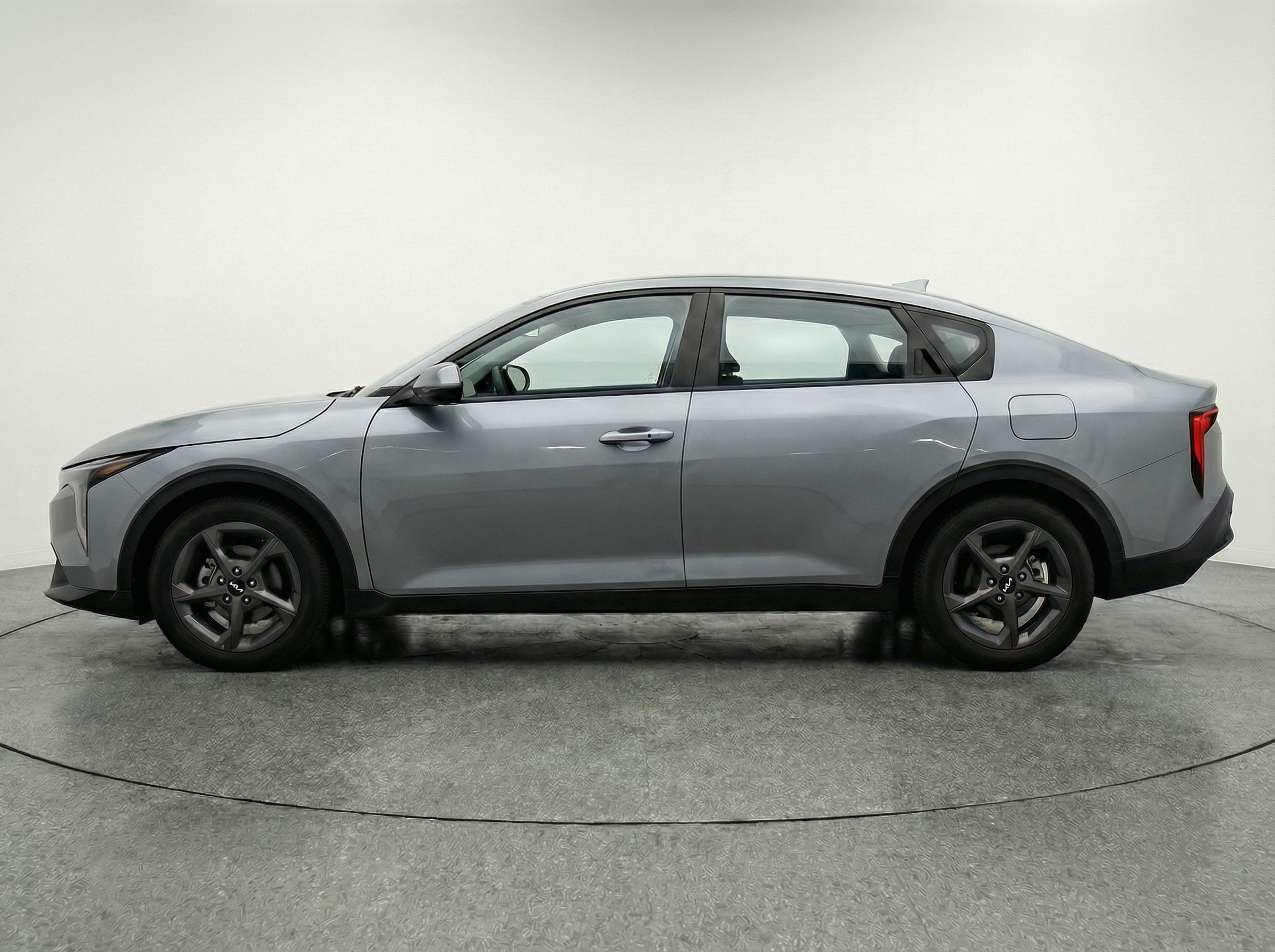 Thumbnail: 2025 Kia K4 - 4