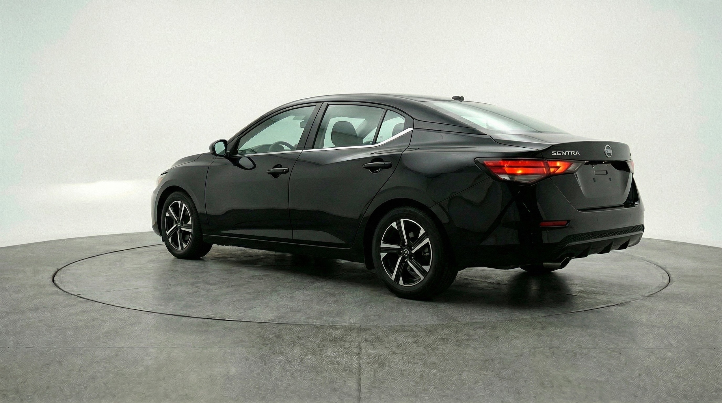 Thumbnail: 2025 Nissan Sentra - 6