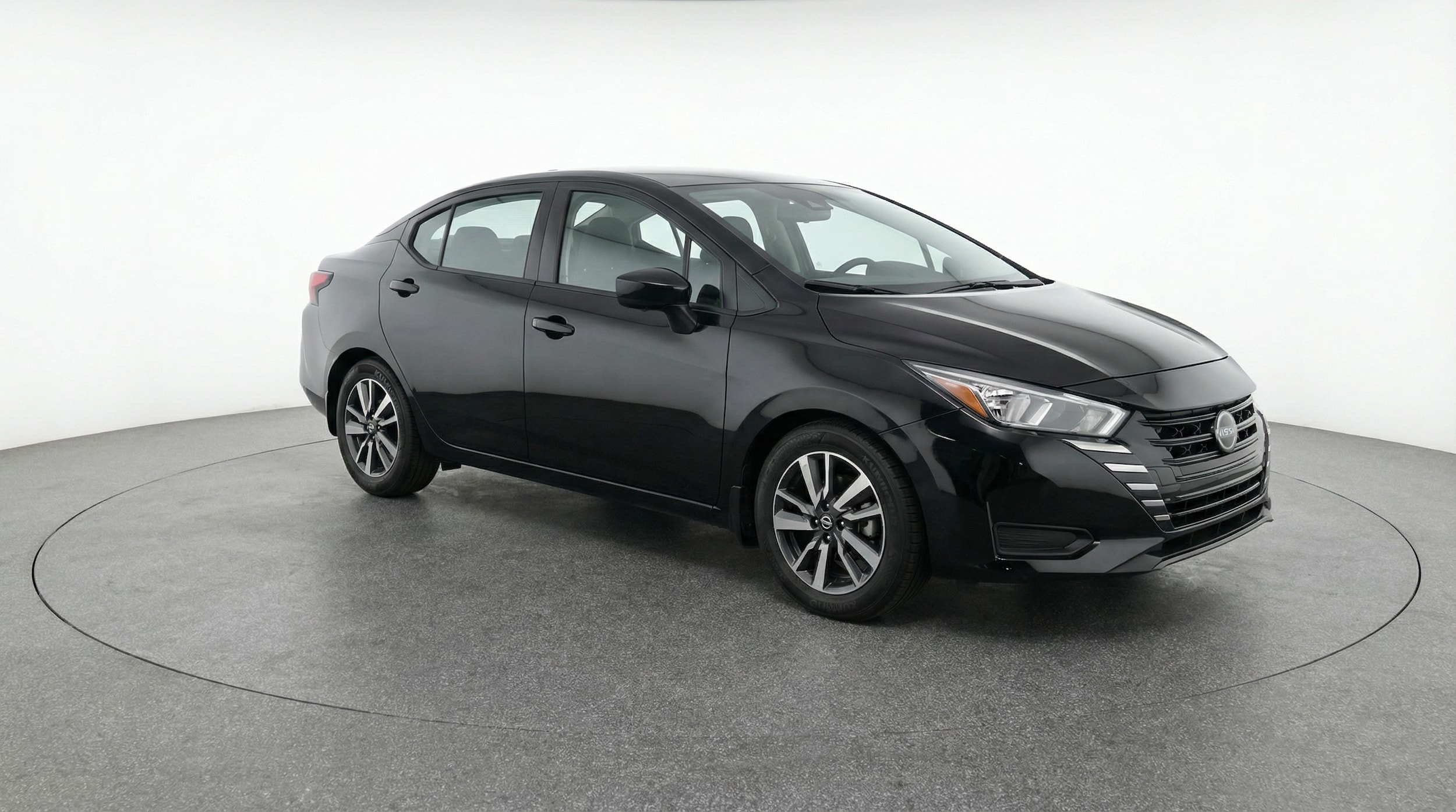 2025 Nissan Versa Sedan SV