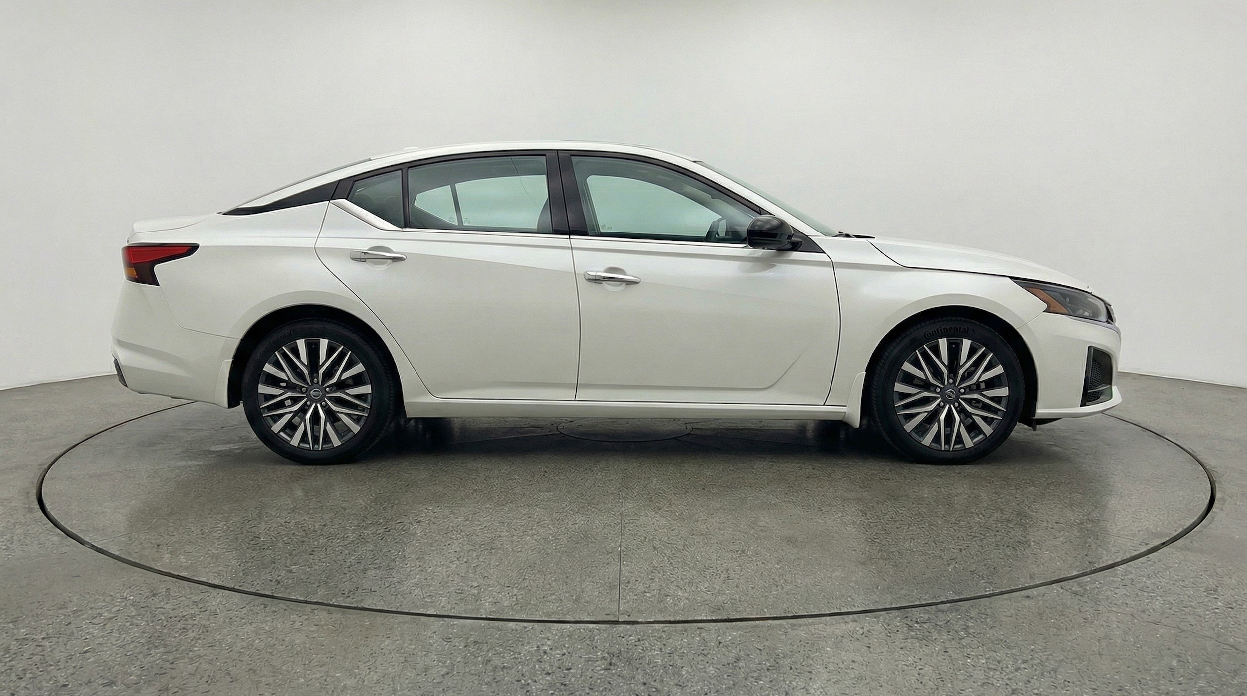 Thumbnail: 2025 Nissan Altima - 11