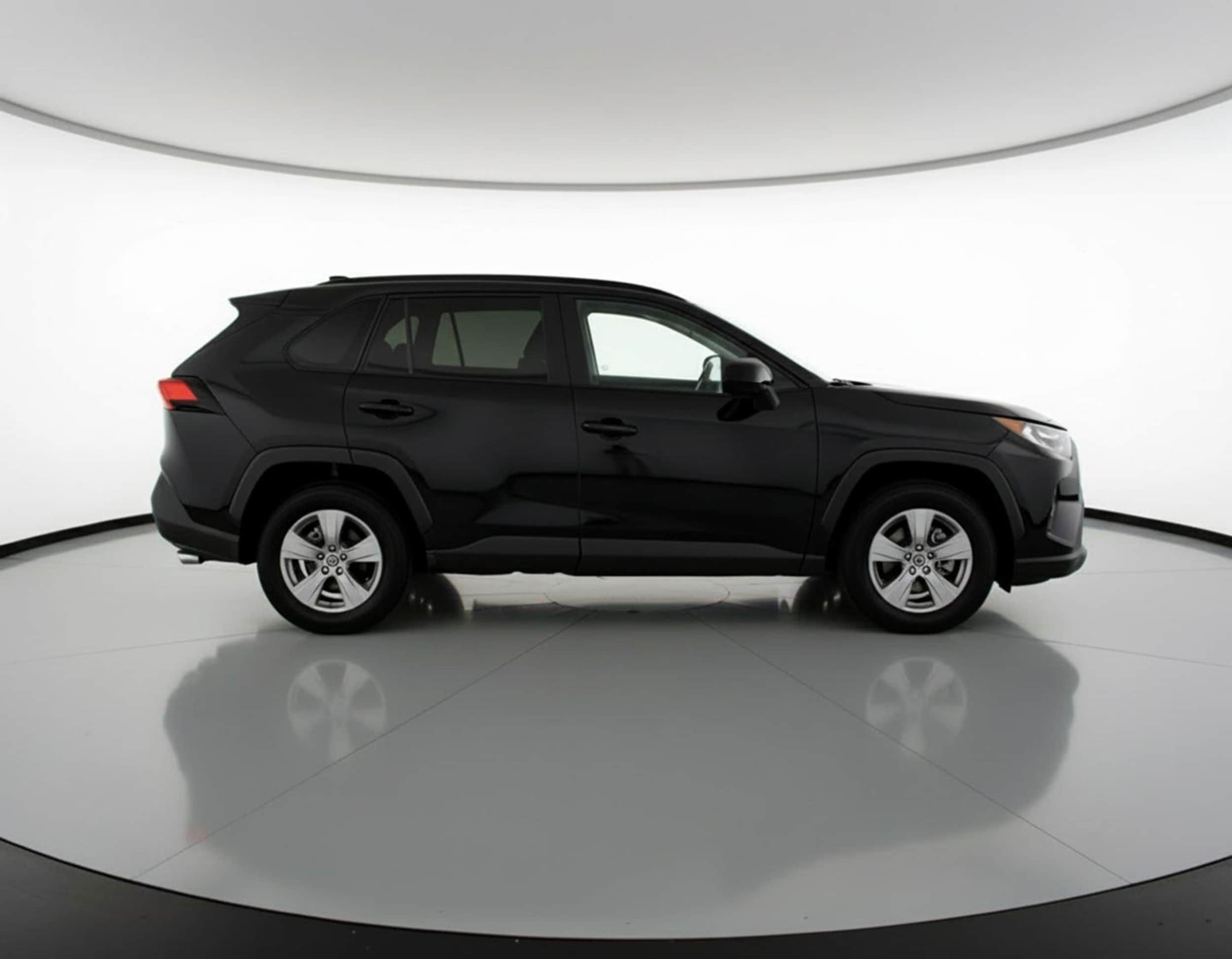Thumbnail: 2025 Toyota RAV4 - 8