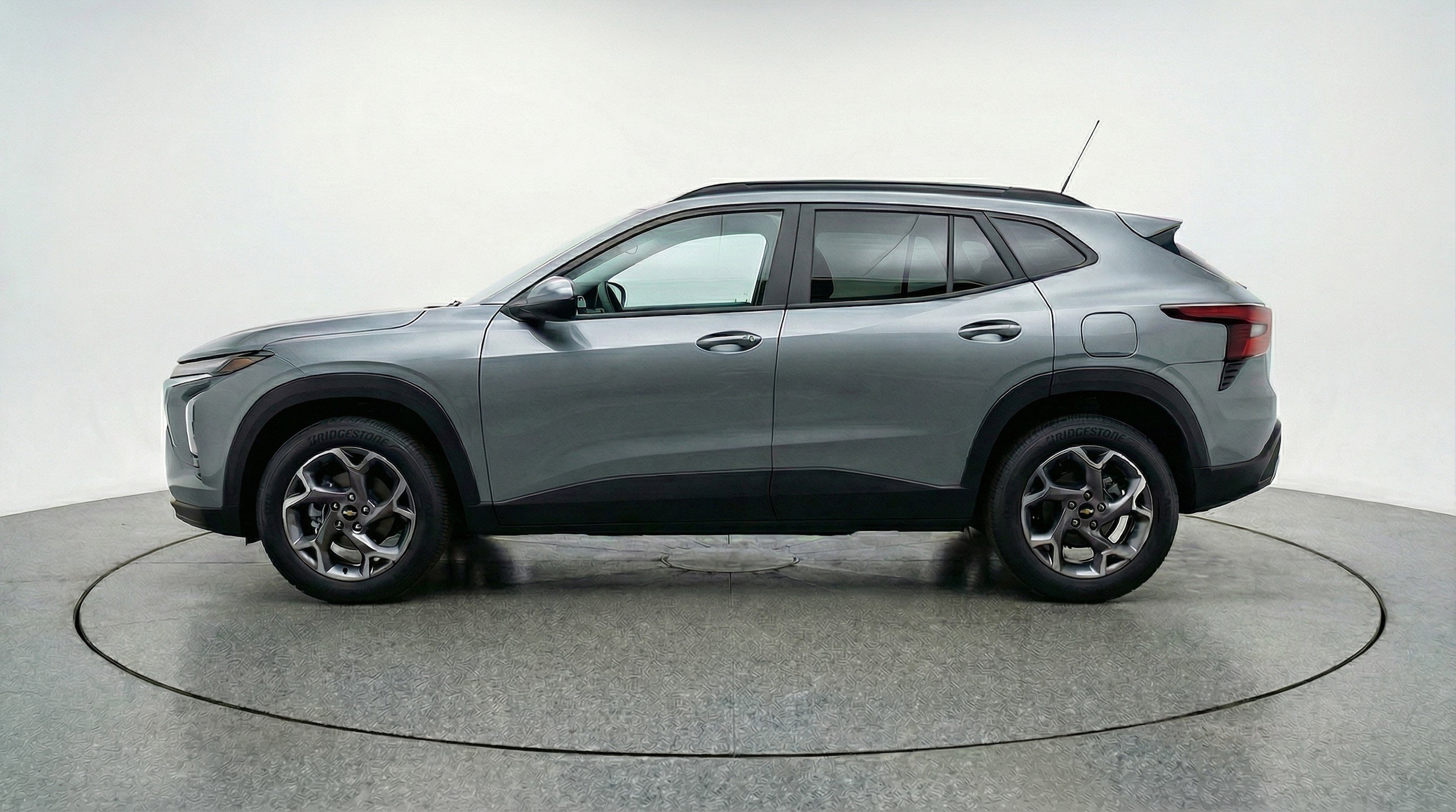 Thumbnail: 2025 Chevrolet Trax - 11