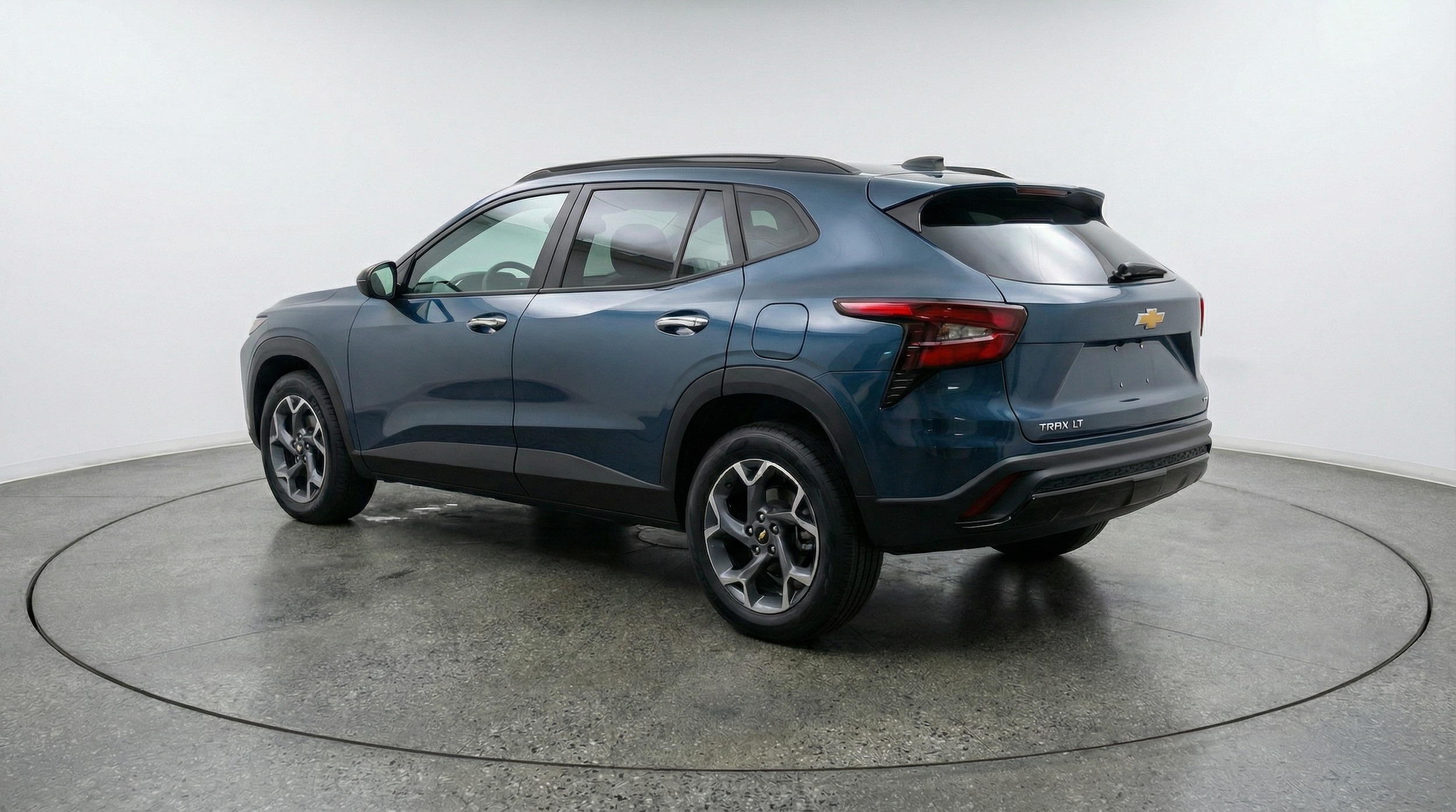 Thumbnail: 2025 Chevrolet Trax - 5