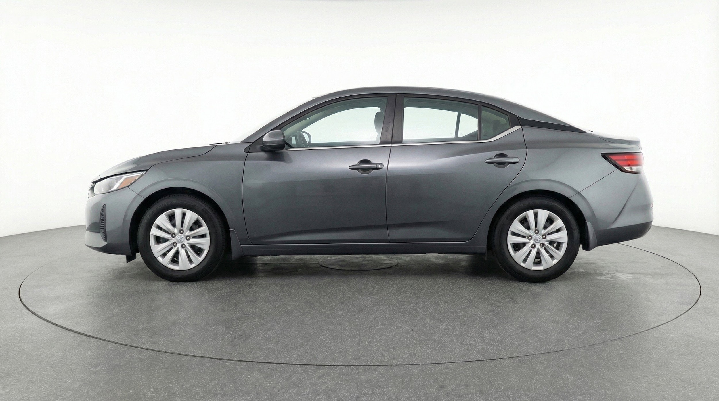 Thumbnail: 2025 Nissan Sentra - 5