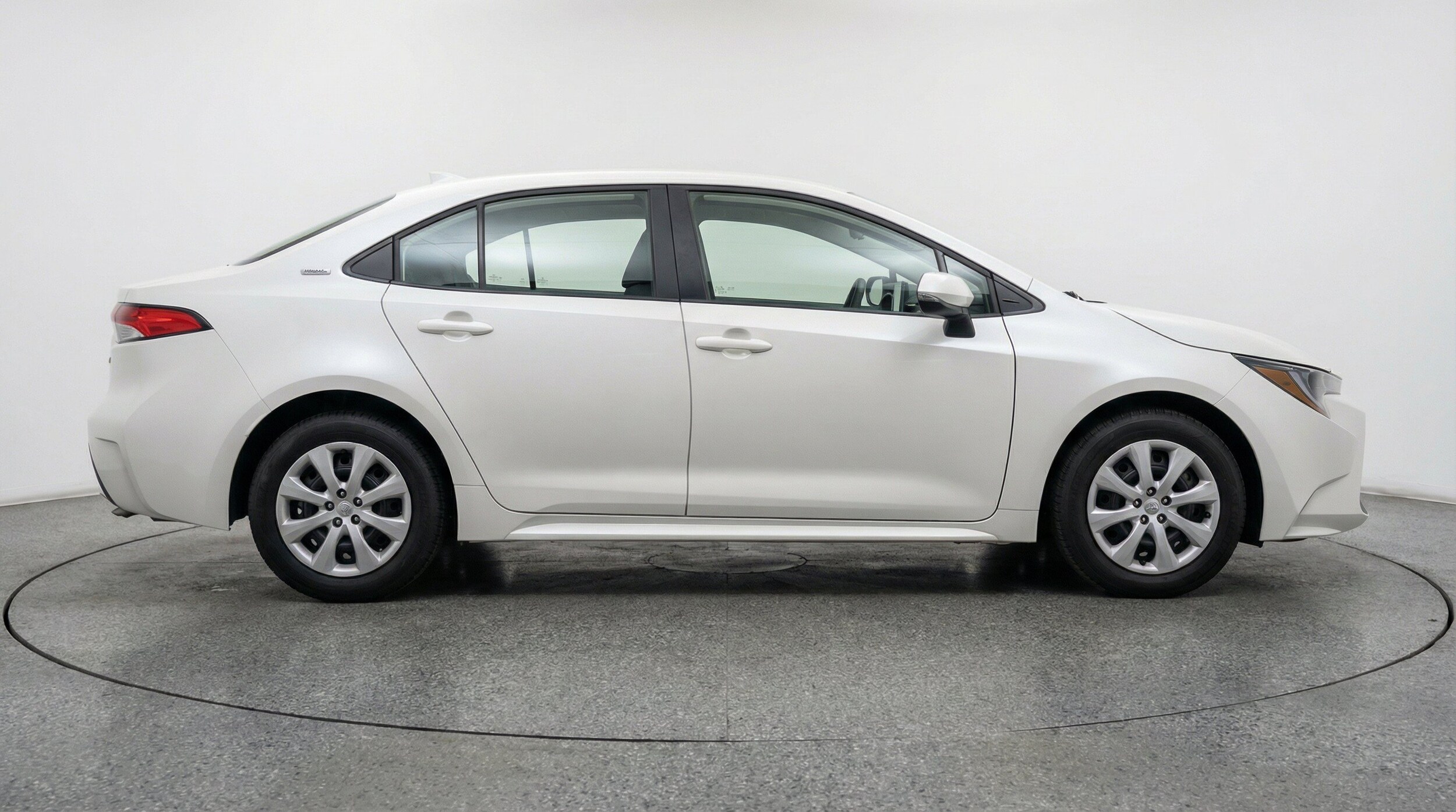 Thumbnail: 2025 Toyota Corolla - 11