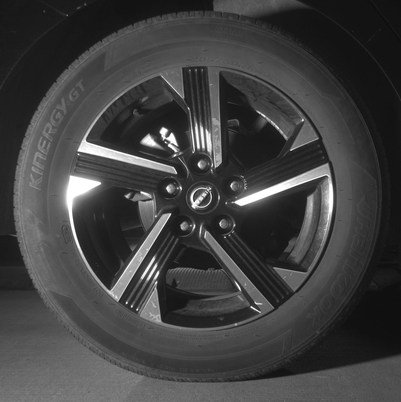 Thumbnail: 2025 Nissan Sentra - 15