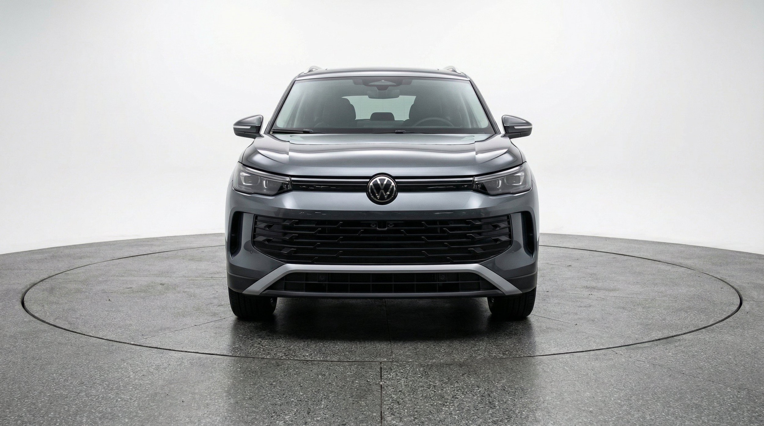 Thumbnail: 2026 Volkswagen Tiguan - 2