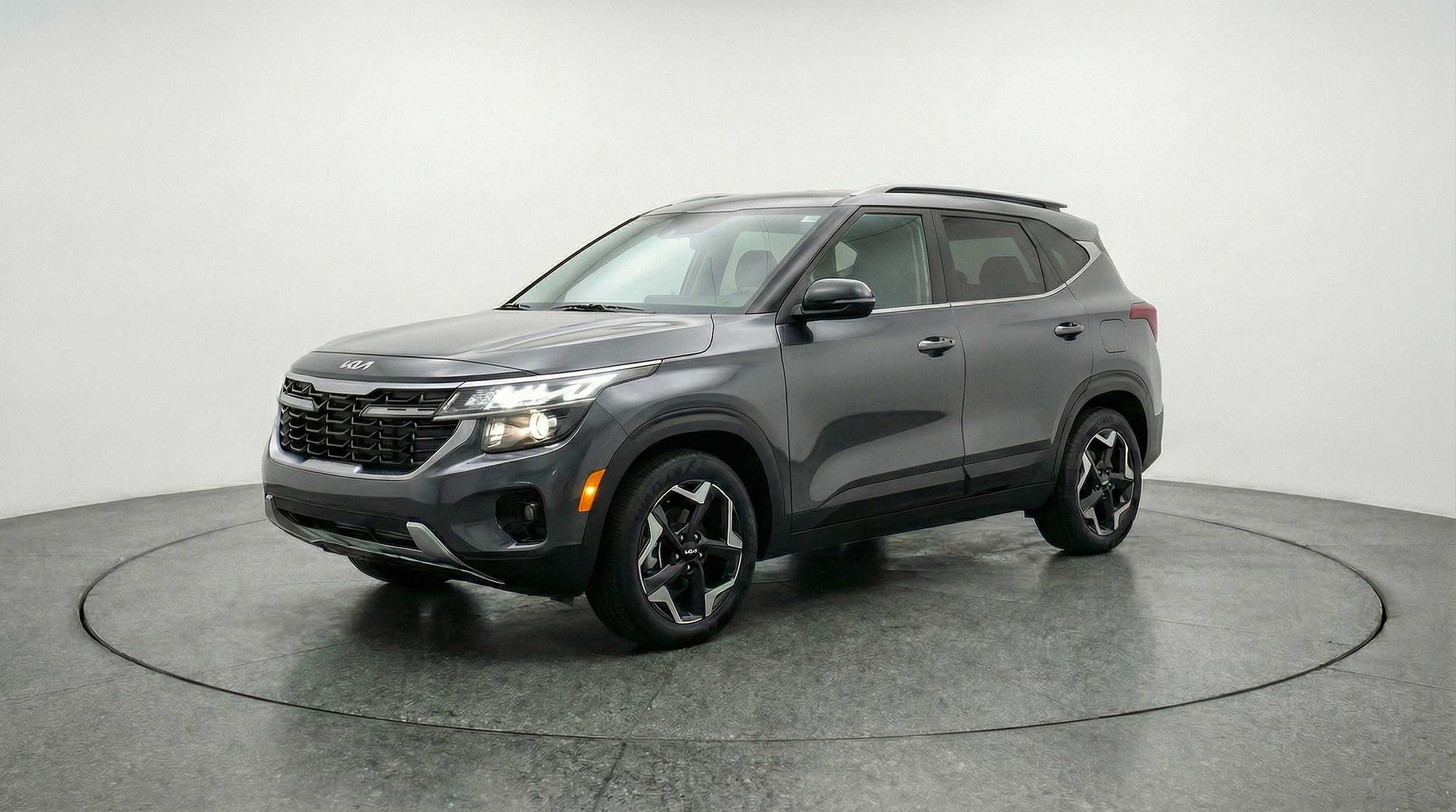 Thumbnail: 2025 Kia Seltos - 3