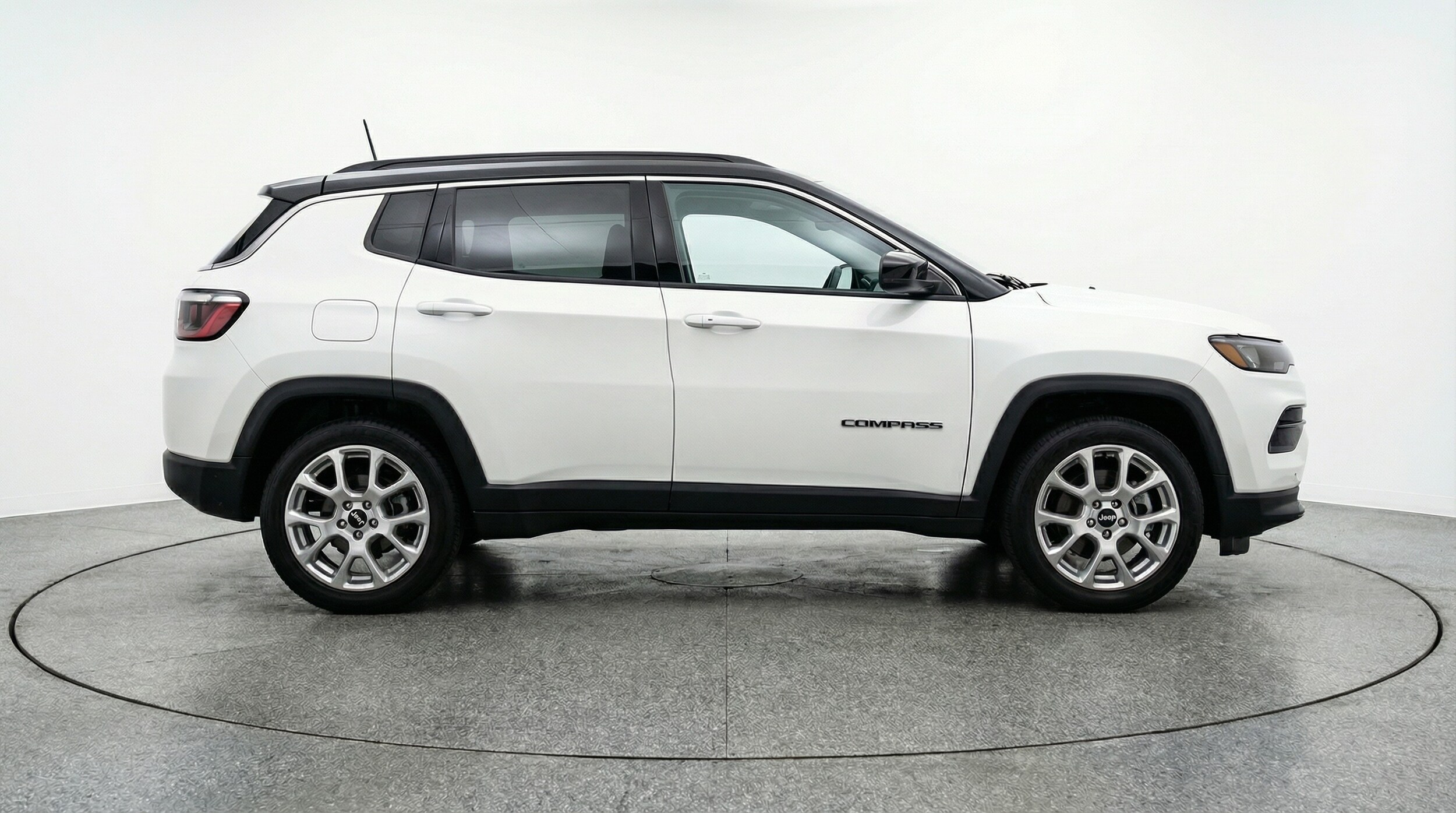 Thumbnail: 2025 Jeep Compass - 8