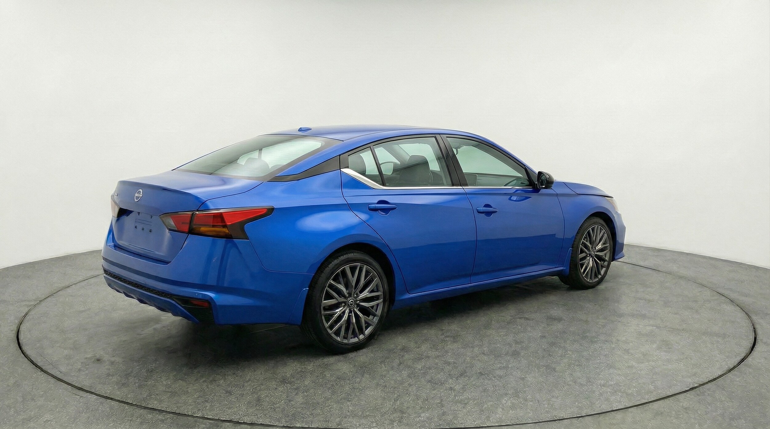 Thumbnail: 2025 Nissan Altima - 7