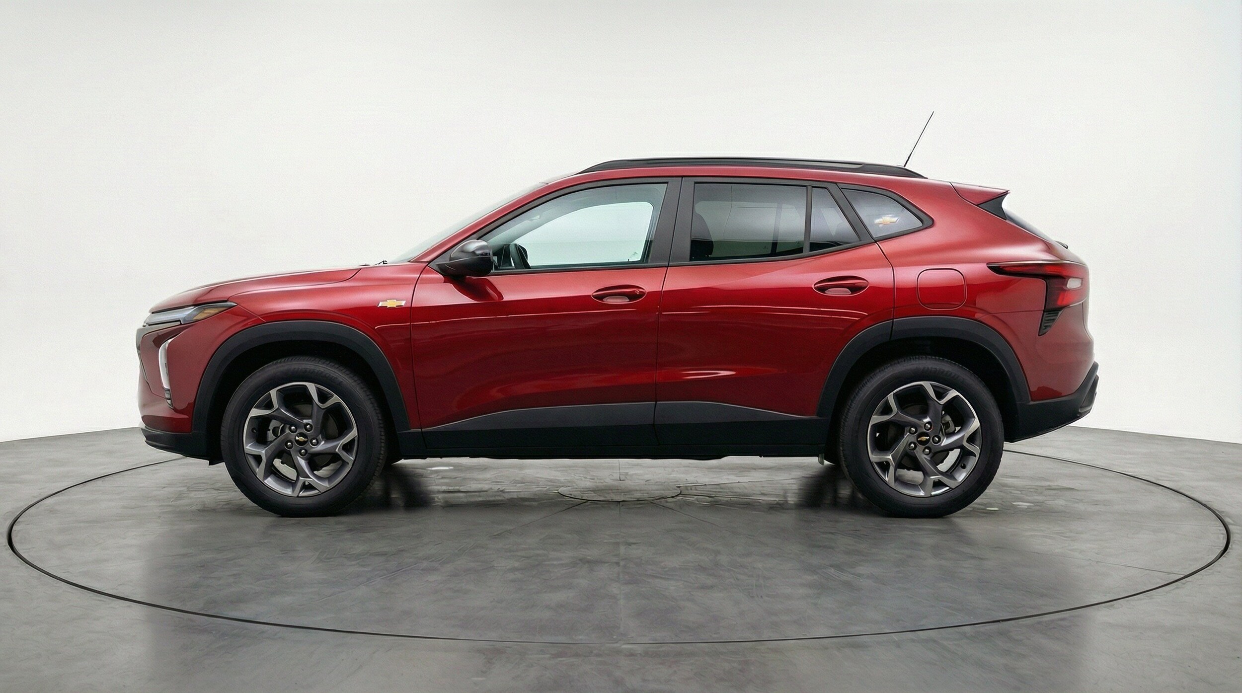 Thumbnail: 2025 Chevrolet Trax - 5