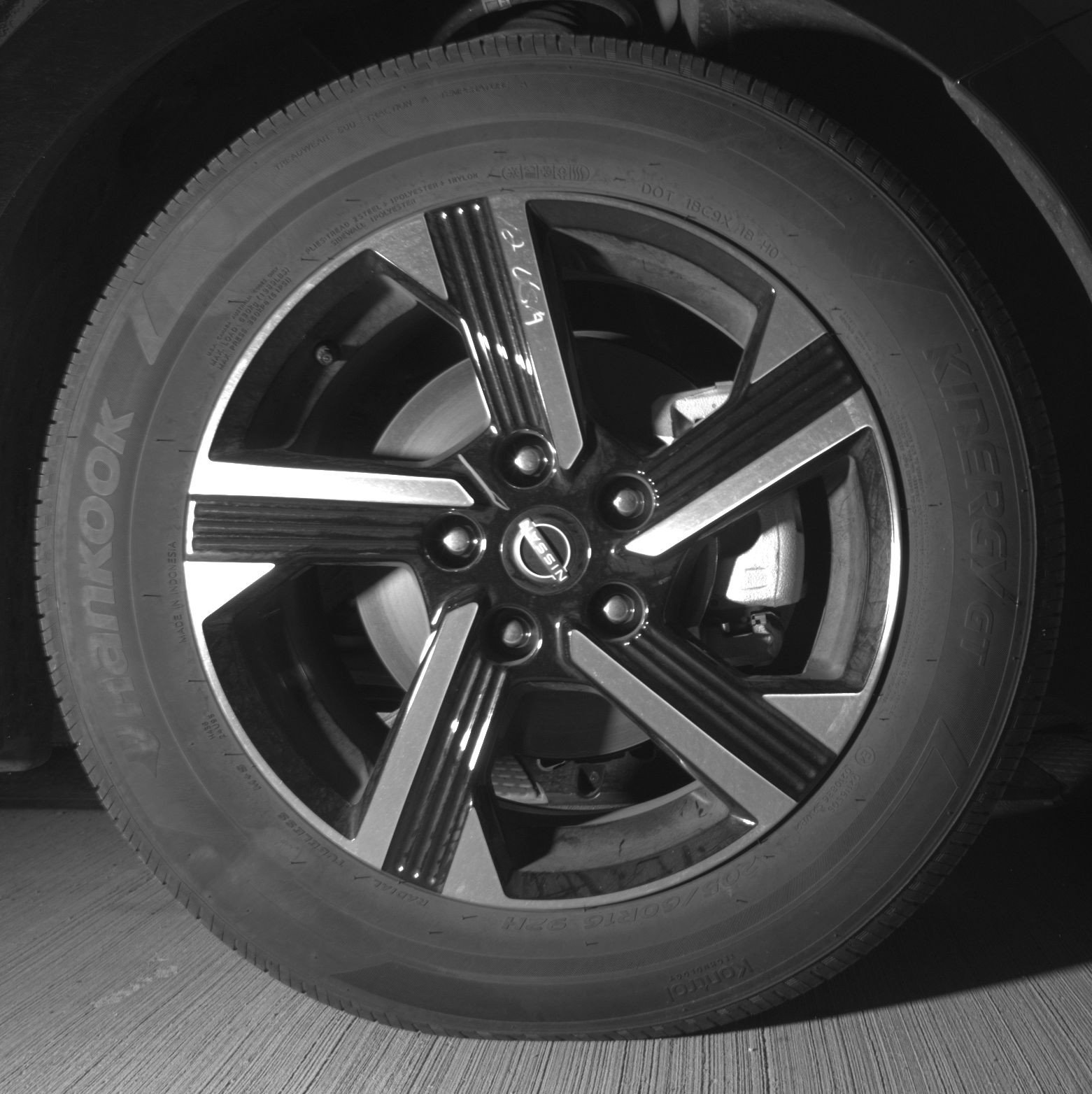 Thumbnail: 2025 Nissan Sentra - 13