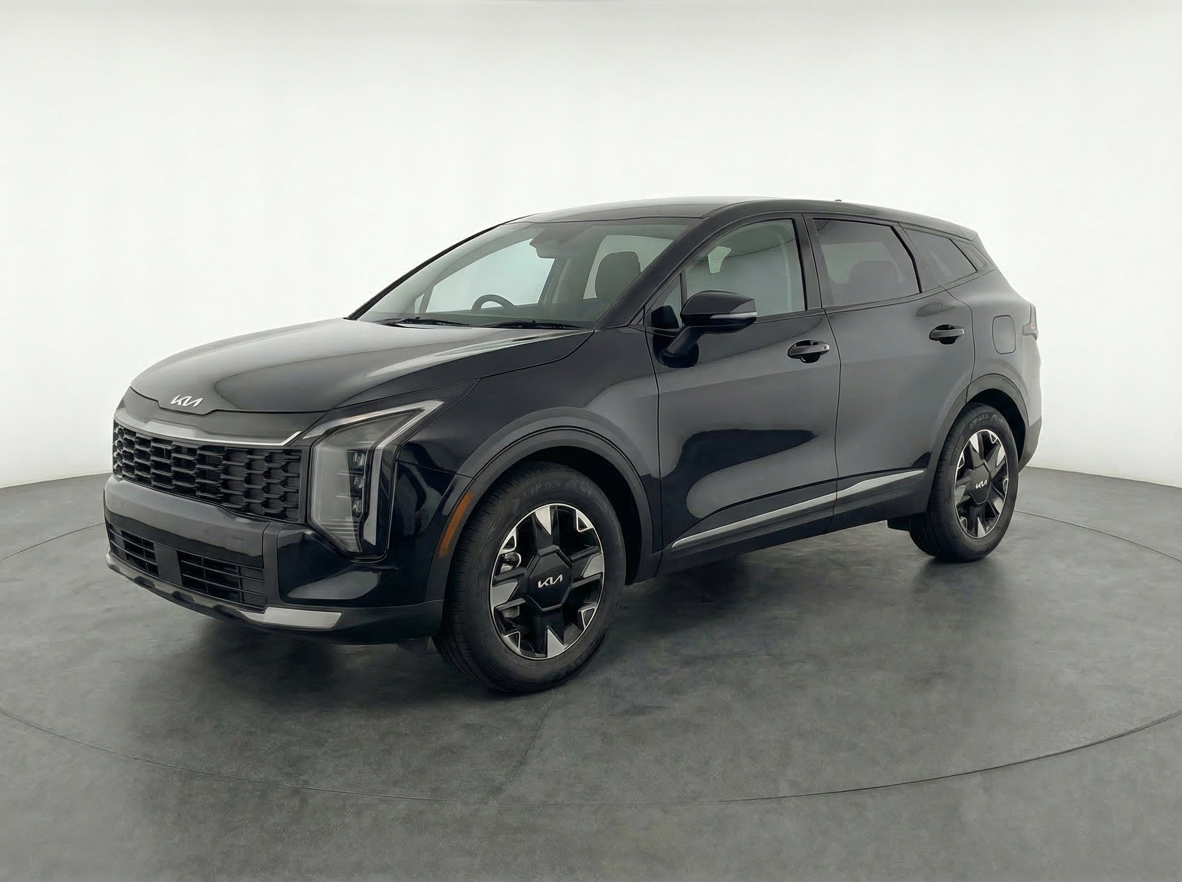 Thumbnail: 2026 Kia Sportage - 3
