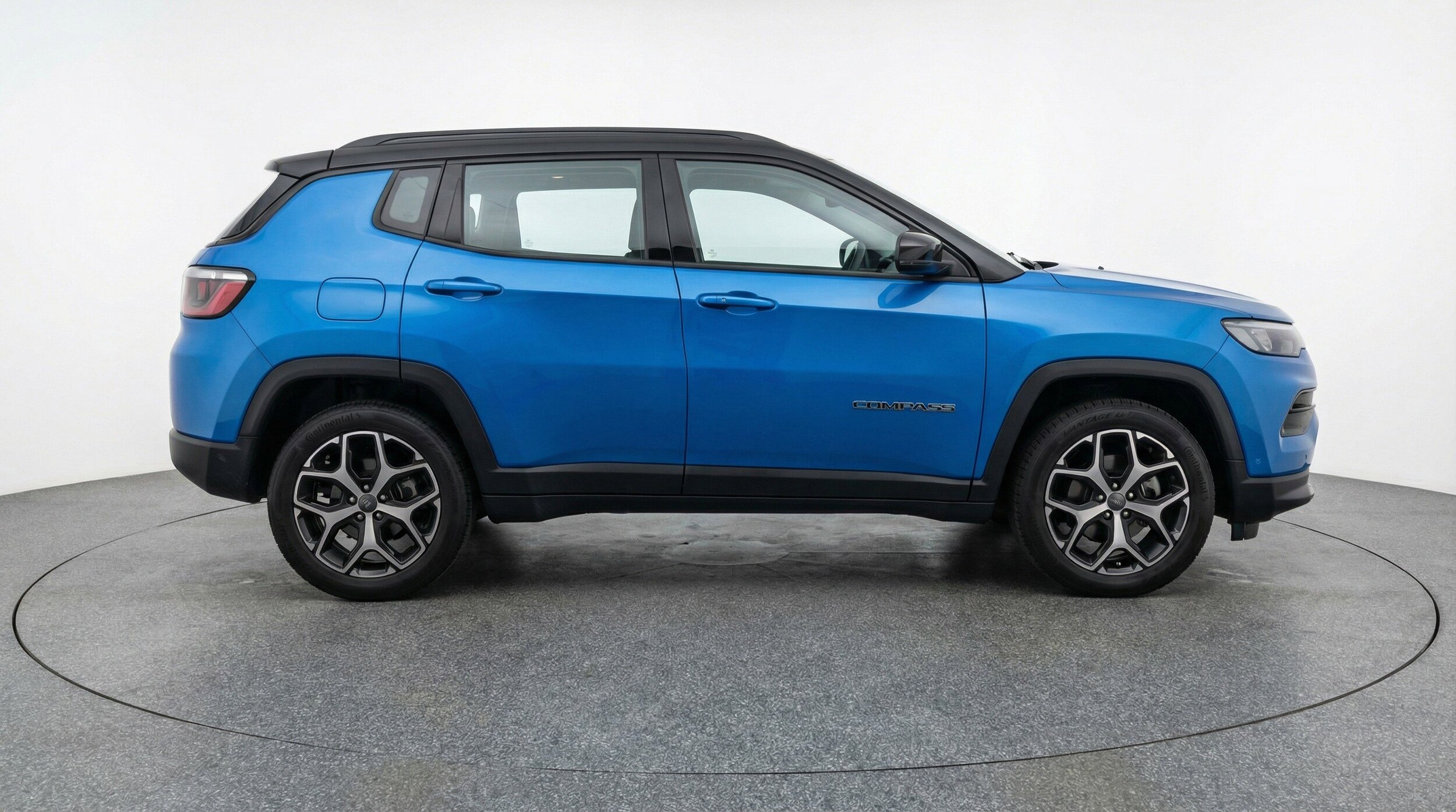 Thumbnail: 2025 Jeep Compass - 11