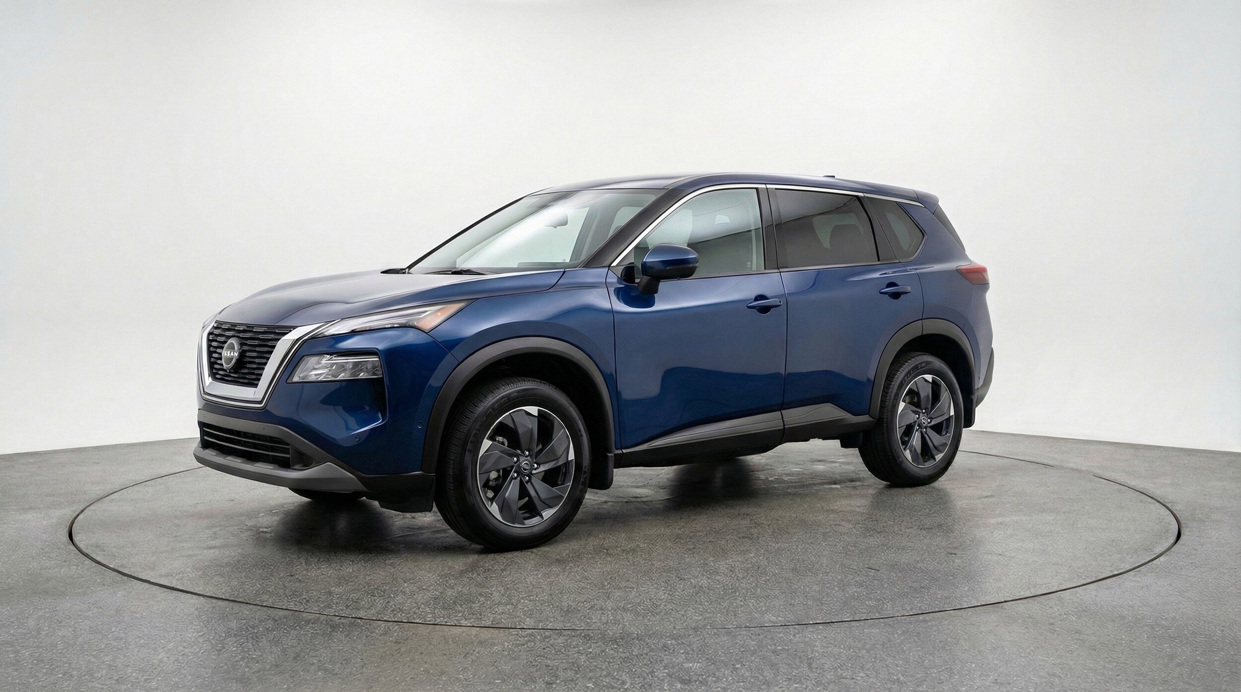 Thumbnail: 2025 Nissan Rogue - 3