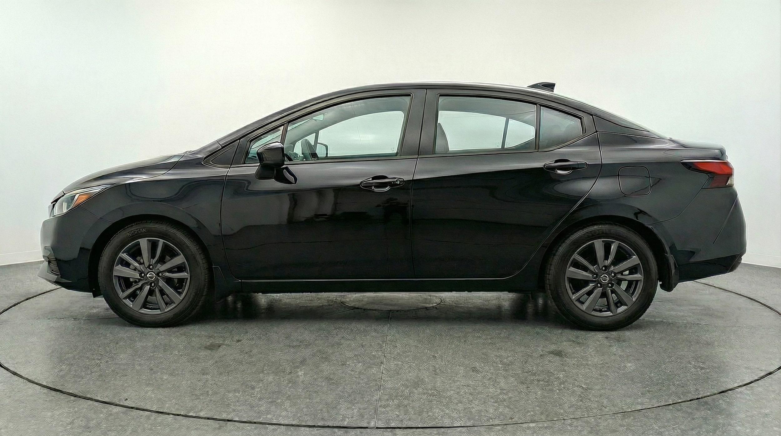 Thumbnail: 2025 Nissan Versa - 4