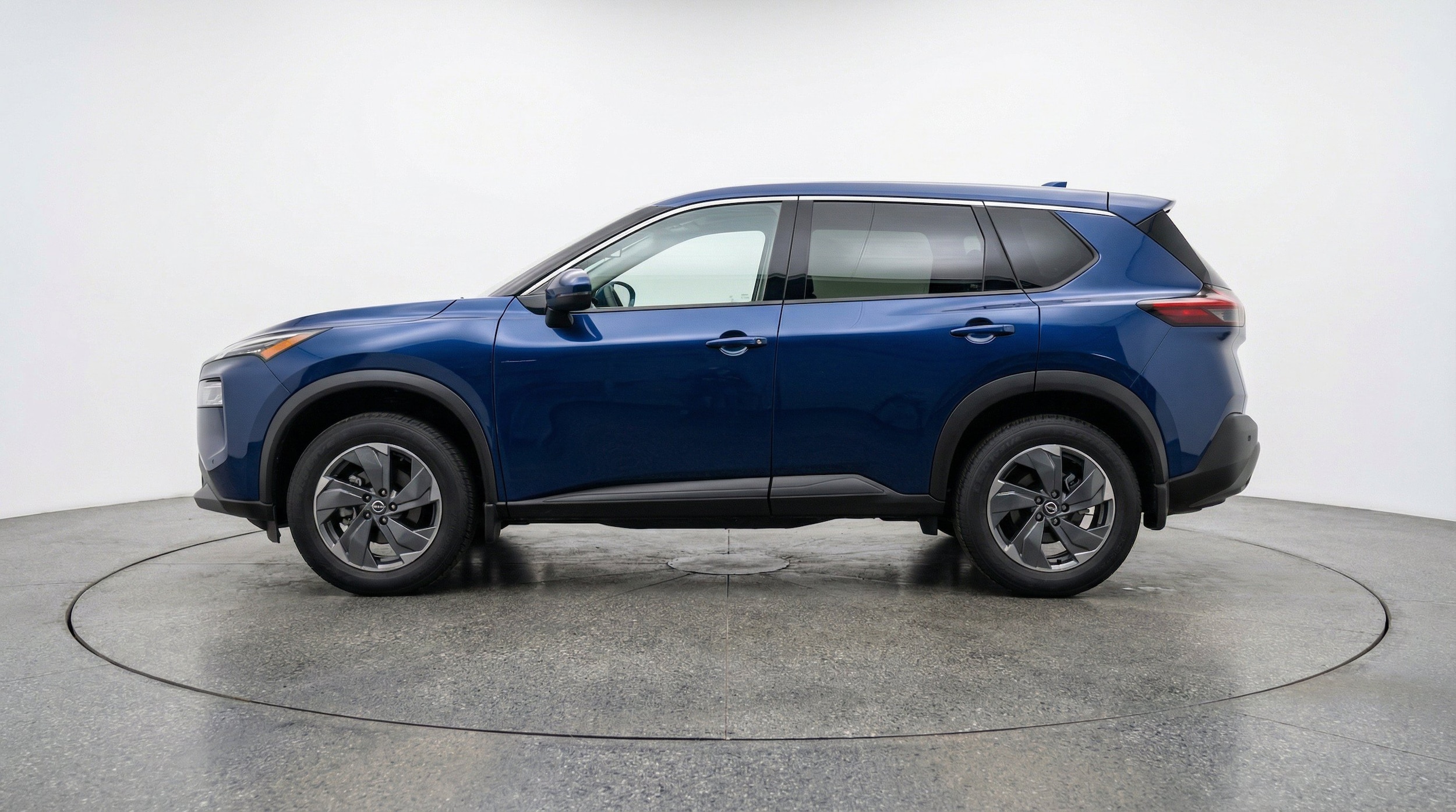 Thumbnail: 2025 Nissan Rogue - 5