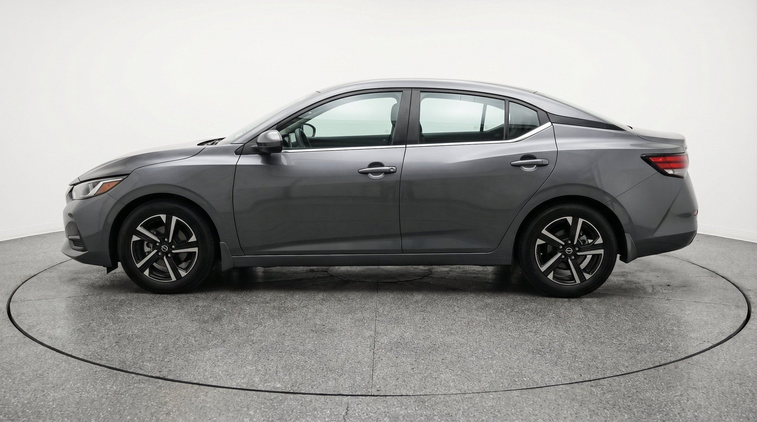 Thumbnail: 2025 Nissan Sentra - 5