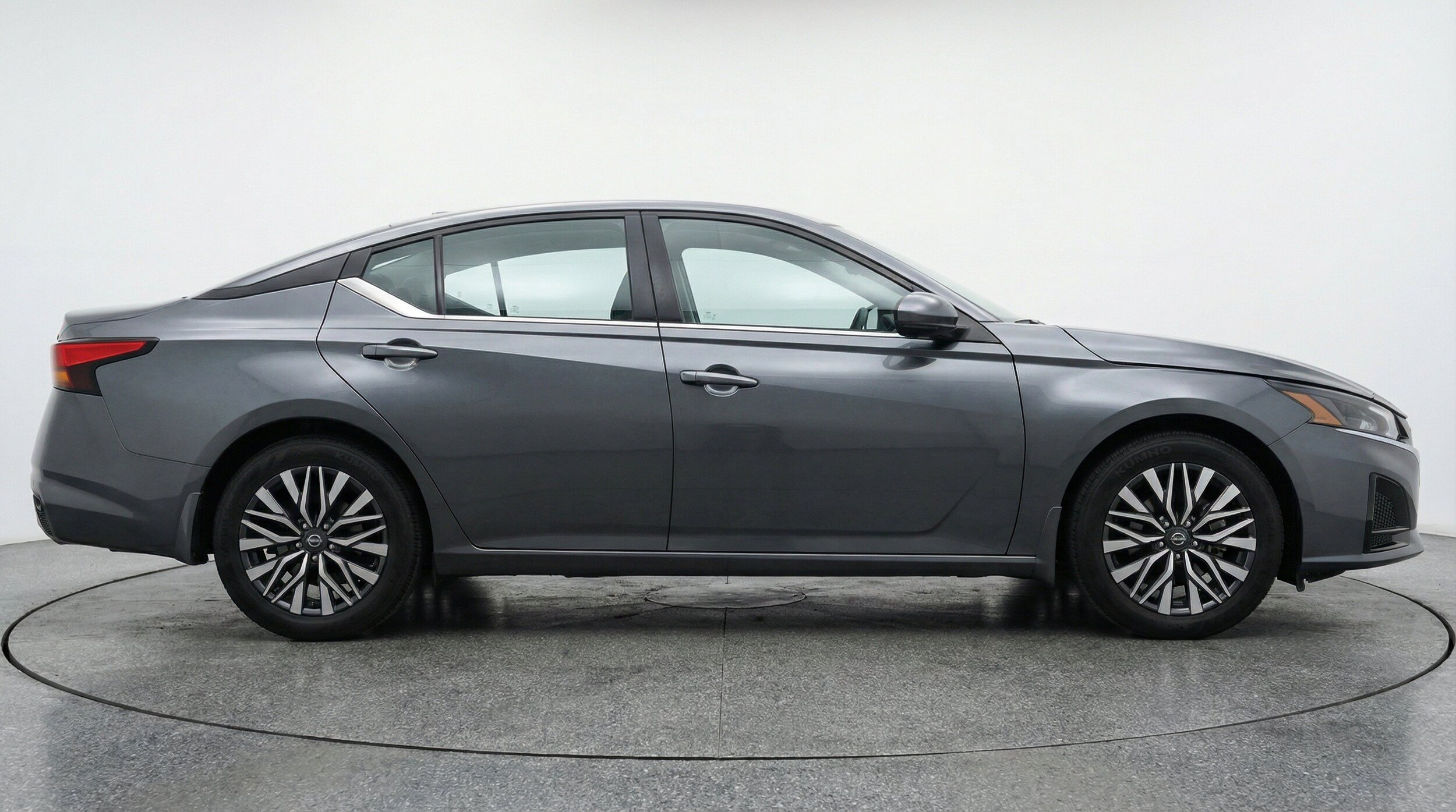 Thumbnail: 2025 Nissan Altima - 11
