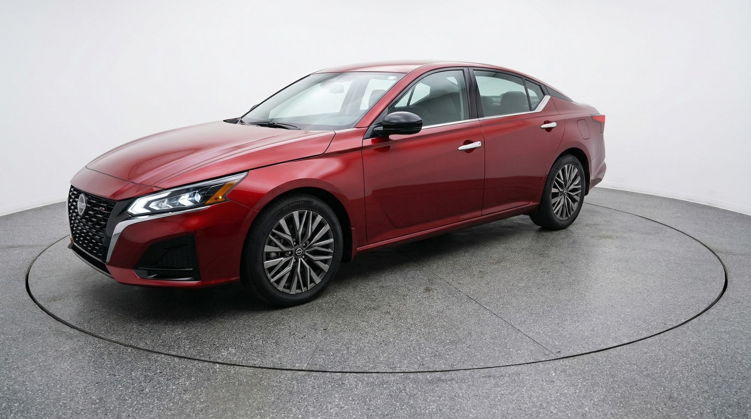 Thumbnail: 2025 Nissan Altima - 3