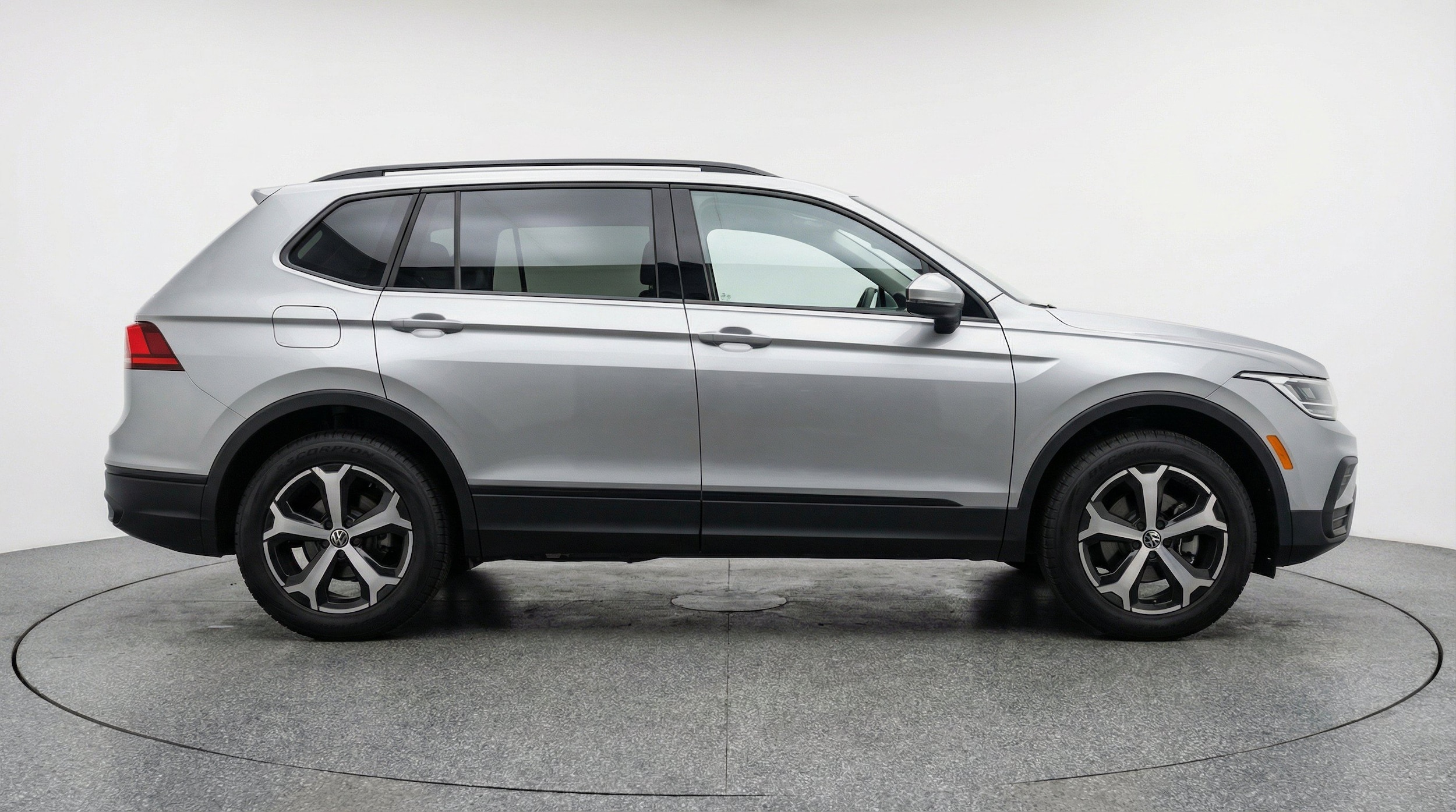 Thumbnail: 2026 Volkswagen Tiguan - 11