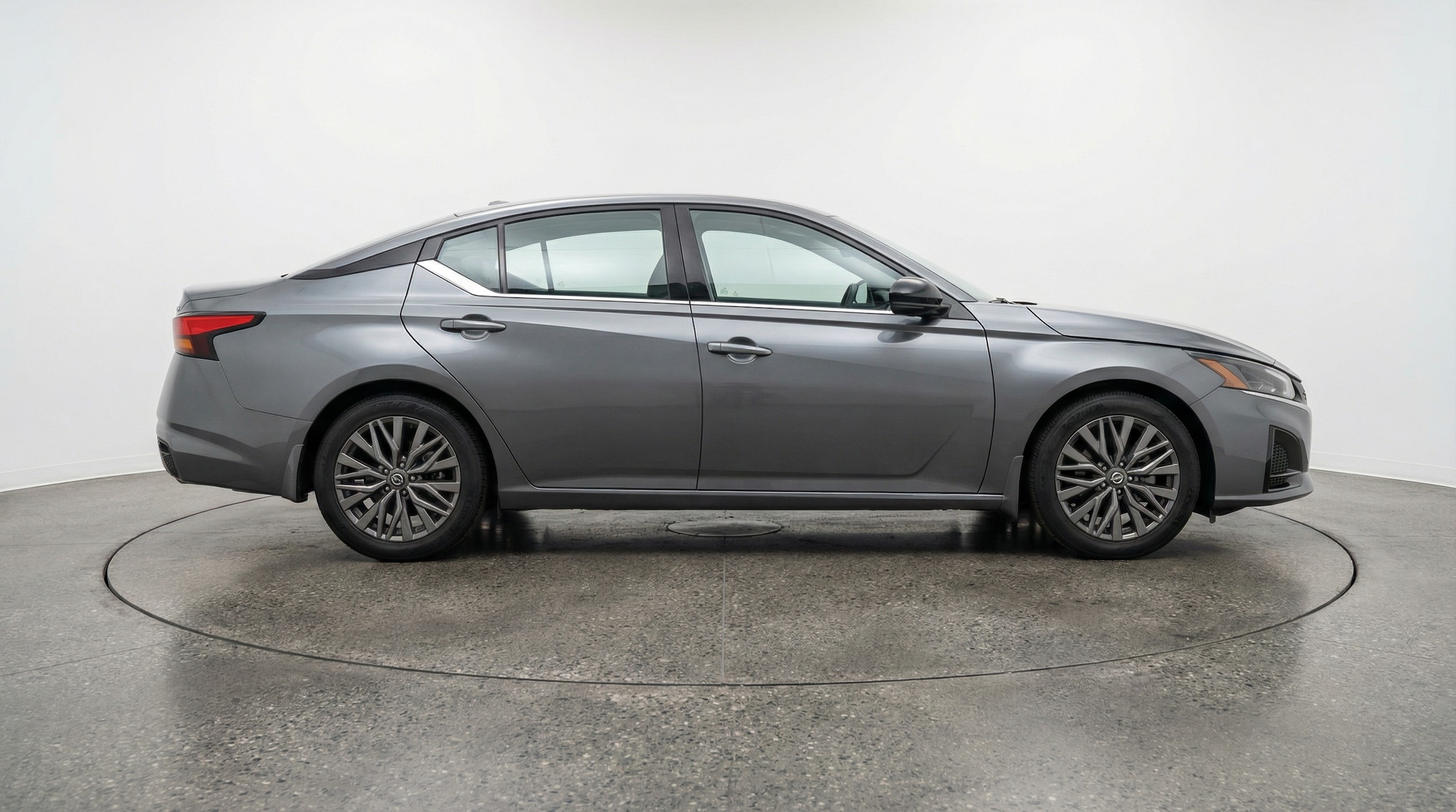 Thumbnail: 2025 Nissan Altima - 8