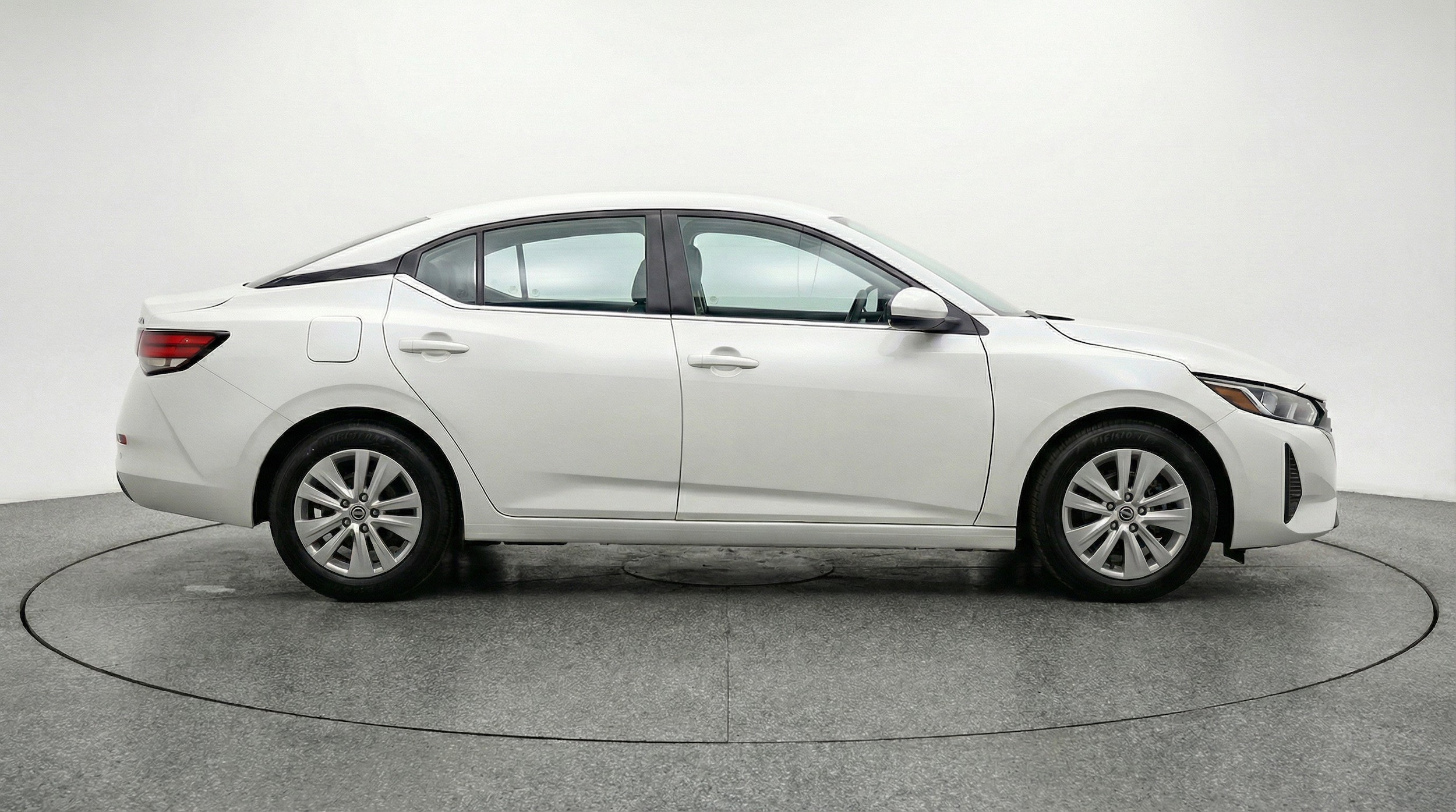 Thumbnail: 2025 Nissan Sentra - 11