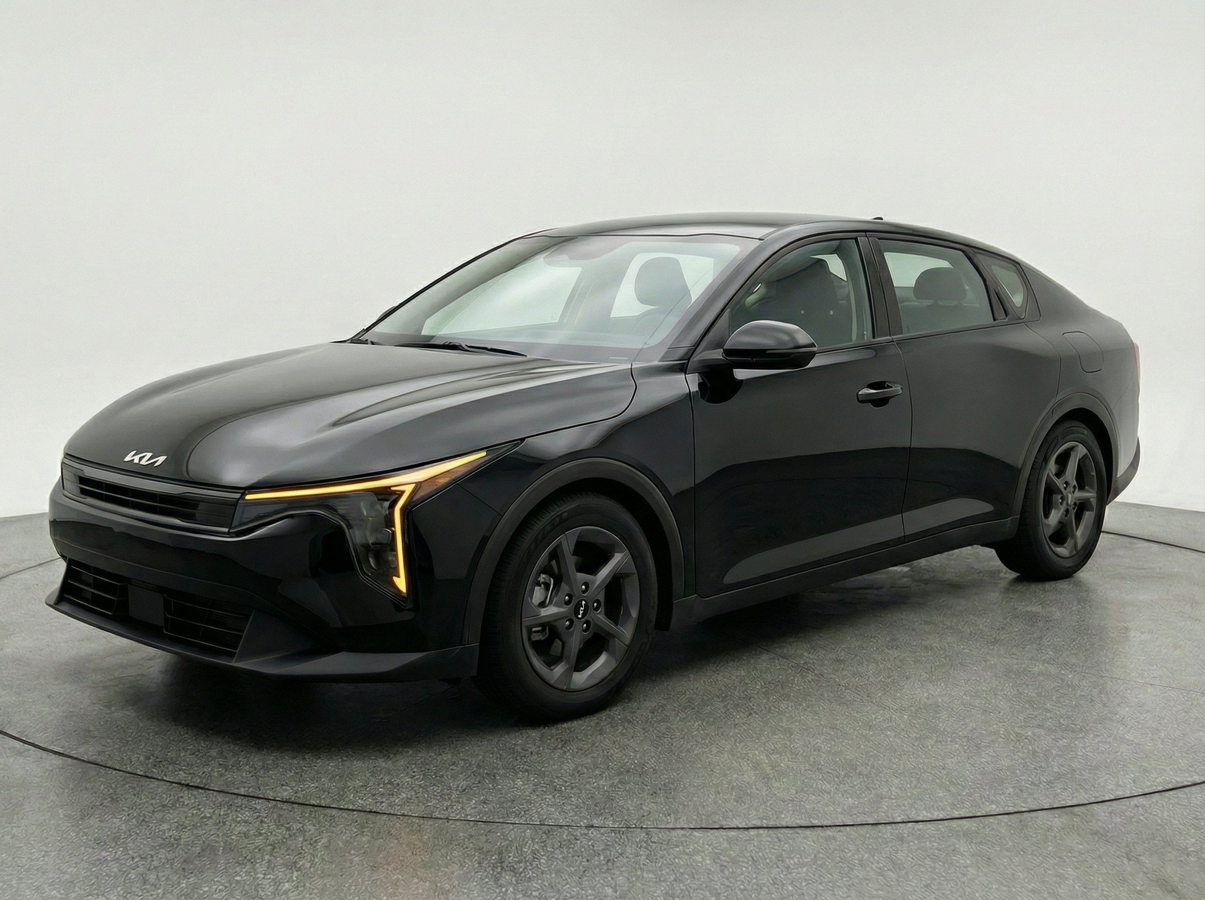 Thumbnail: 2025 Kia K4 - 3