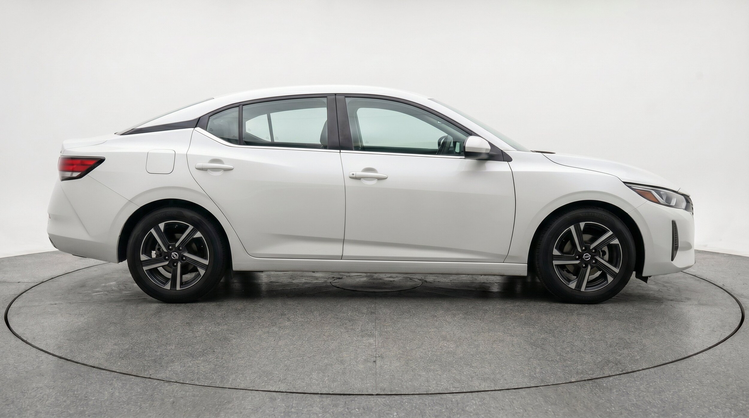 Thumbnail: 2025 Nissan Sentra - 11