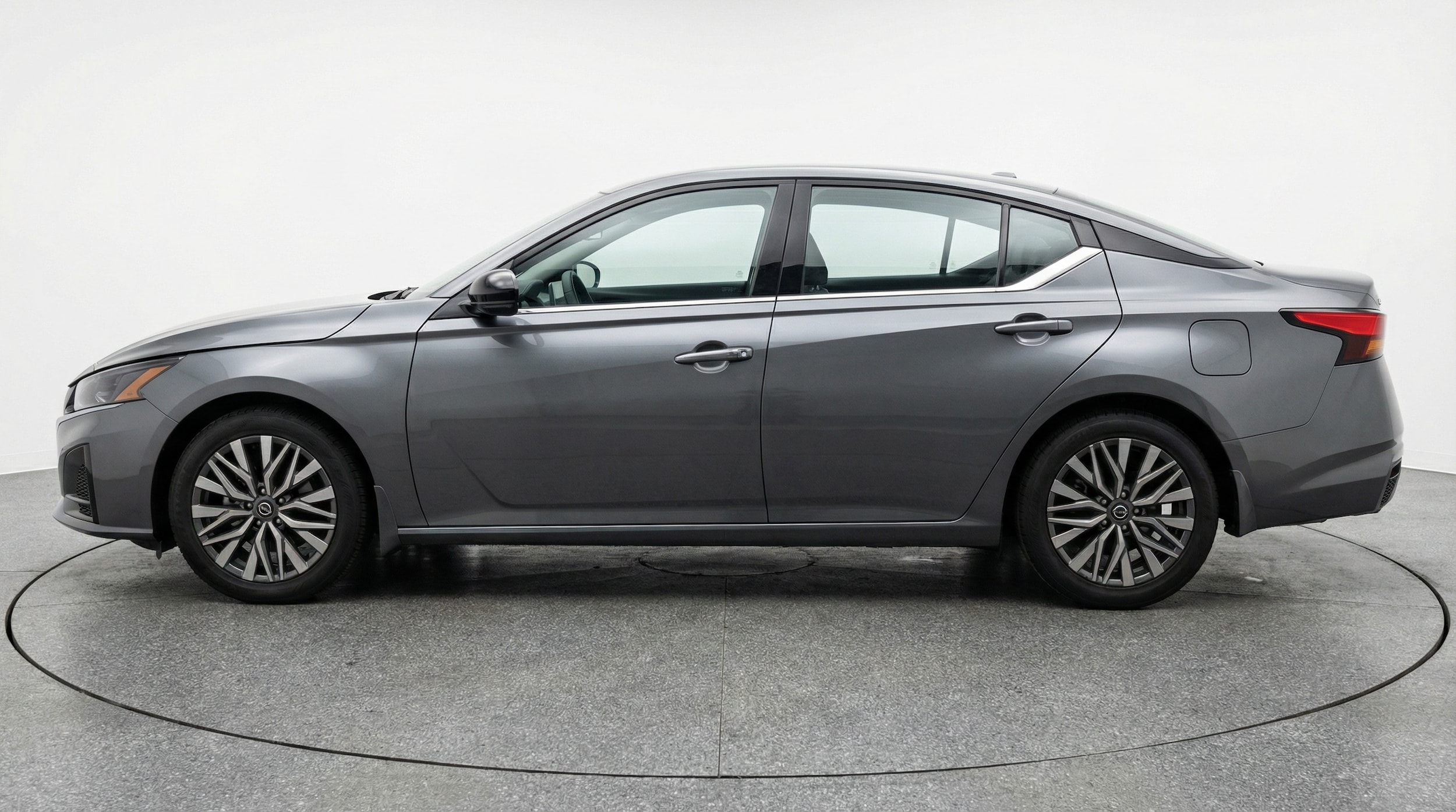 Thumbnail: 2025 Nissan Altima - 4