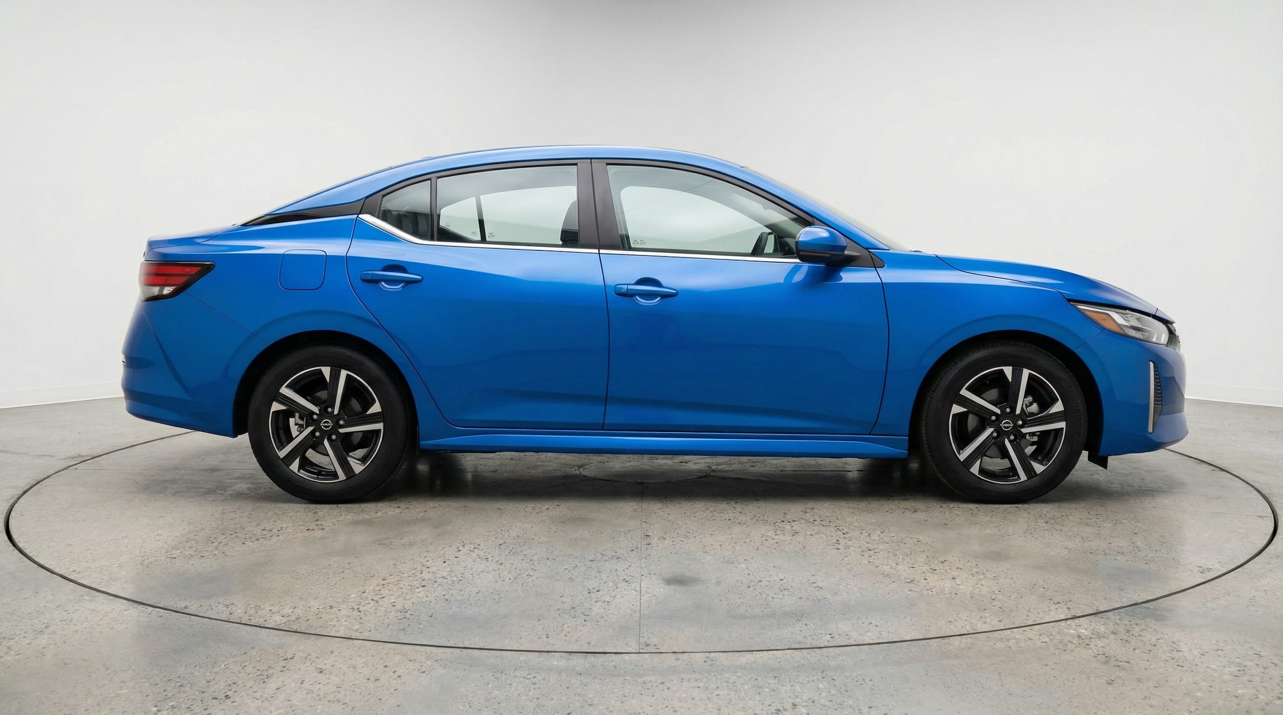 Thumbnail: 2025 Nissan Sentra - 8