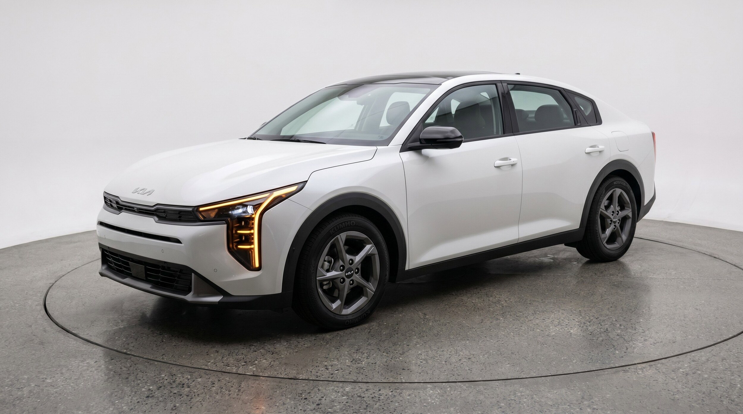 Thumbnail: 2025 Kia K4 - 3