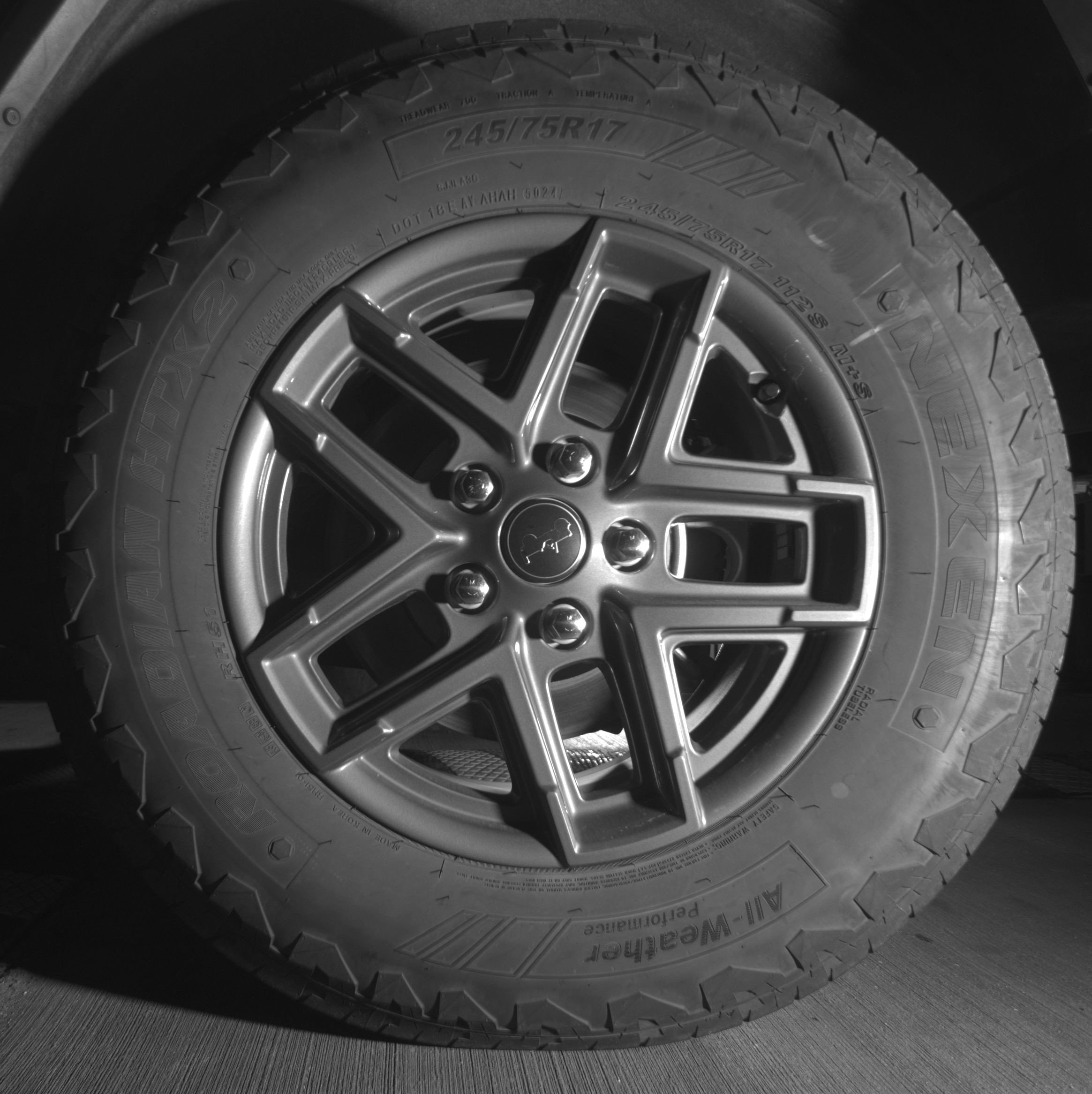 Thumbnail: 2025 Jeep Wrangler - 14