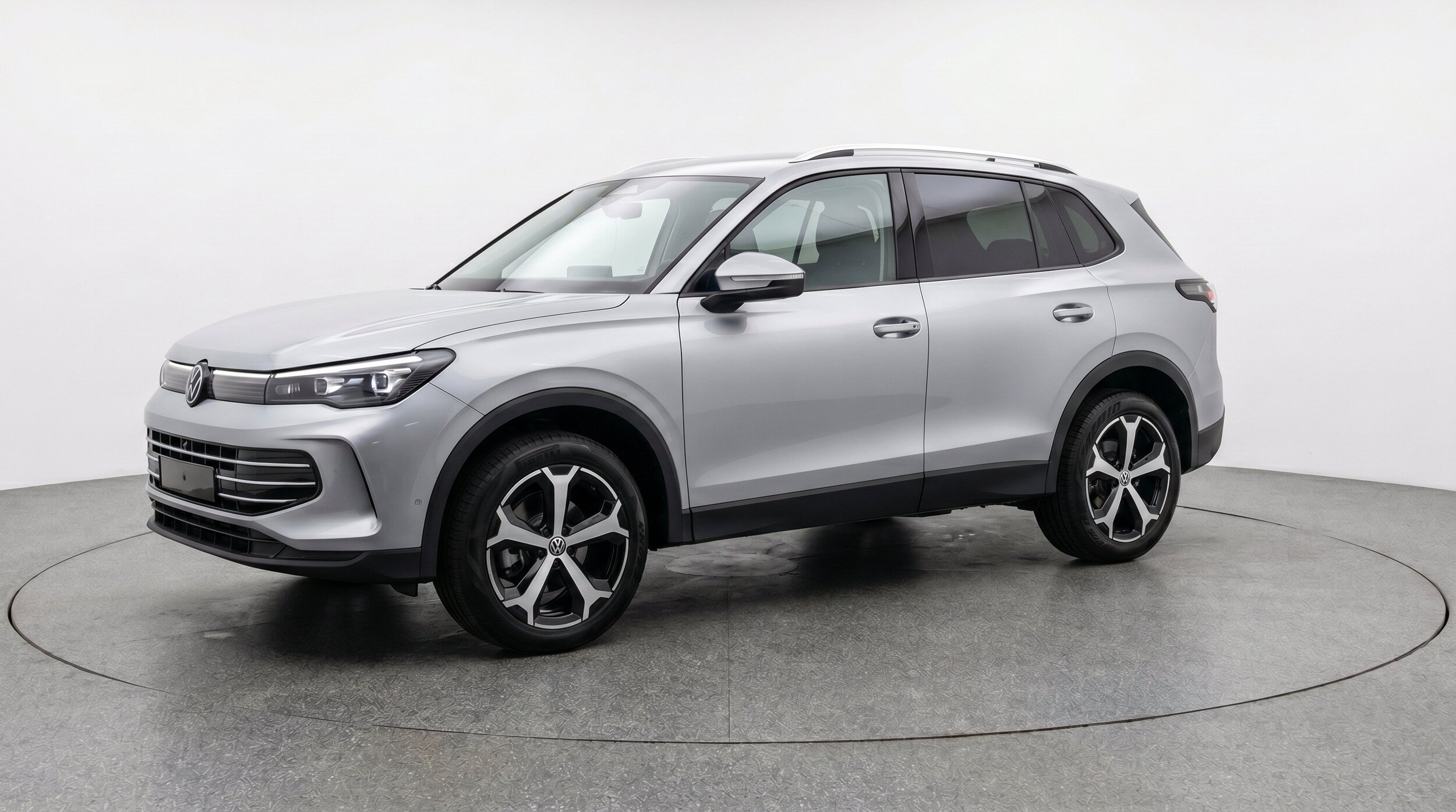 Thumbnail: 2026 Volkswagen Tiguan - 3