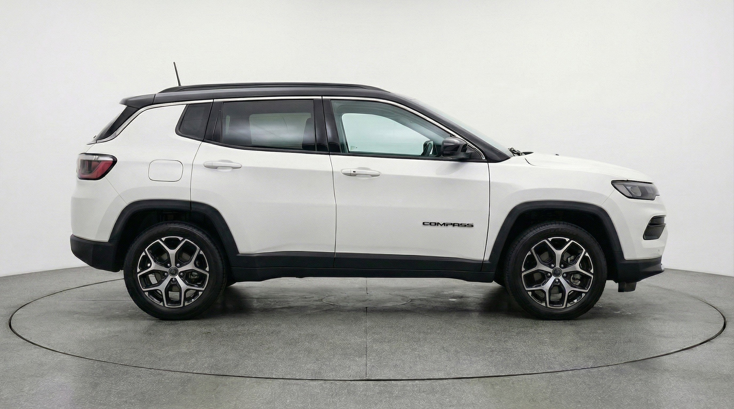 Thumbnail: 2025 Jeep Compass - 11