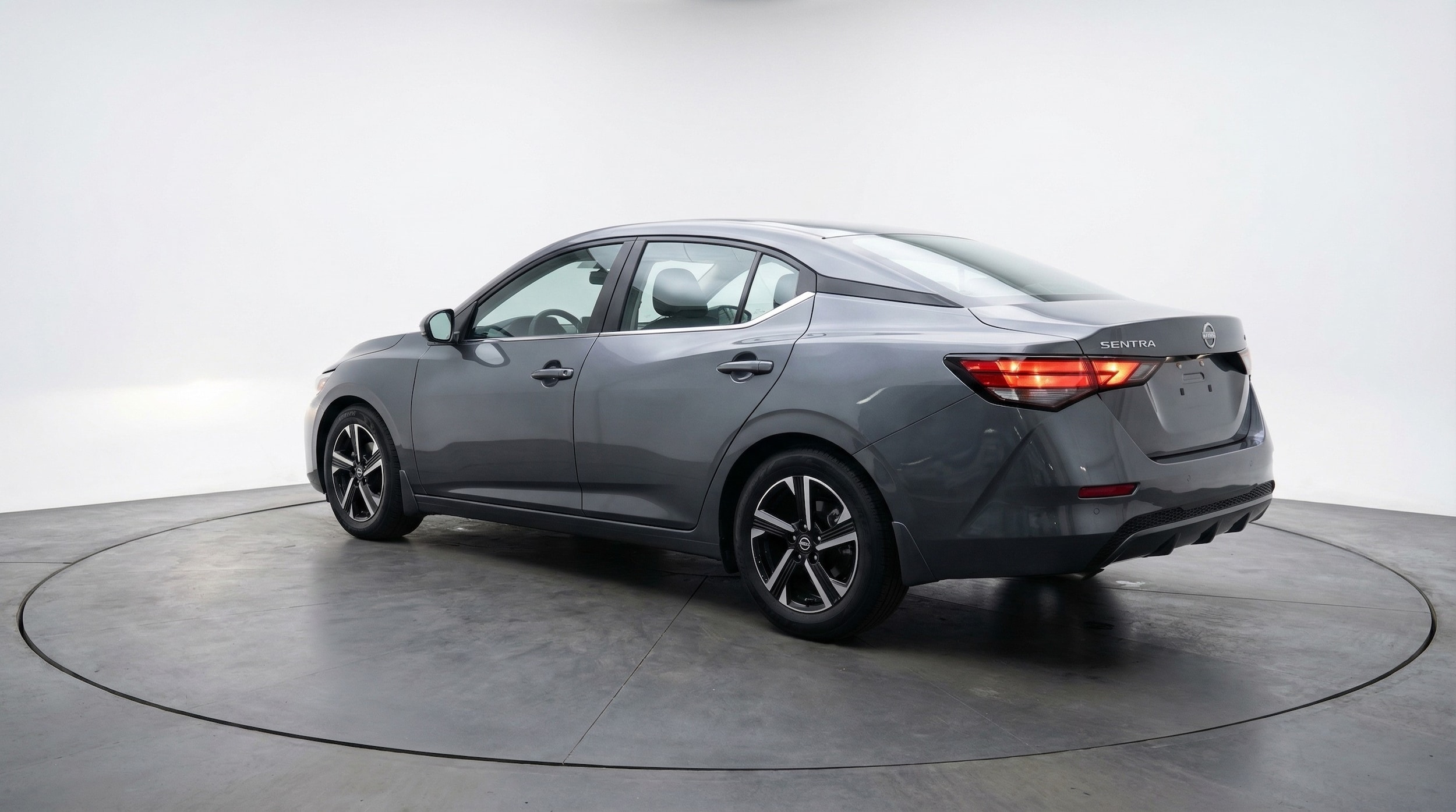 Thumbnail: 2025 Nissan Sentra - 5