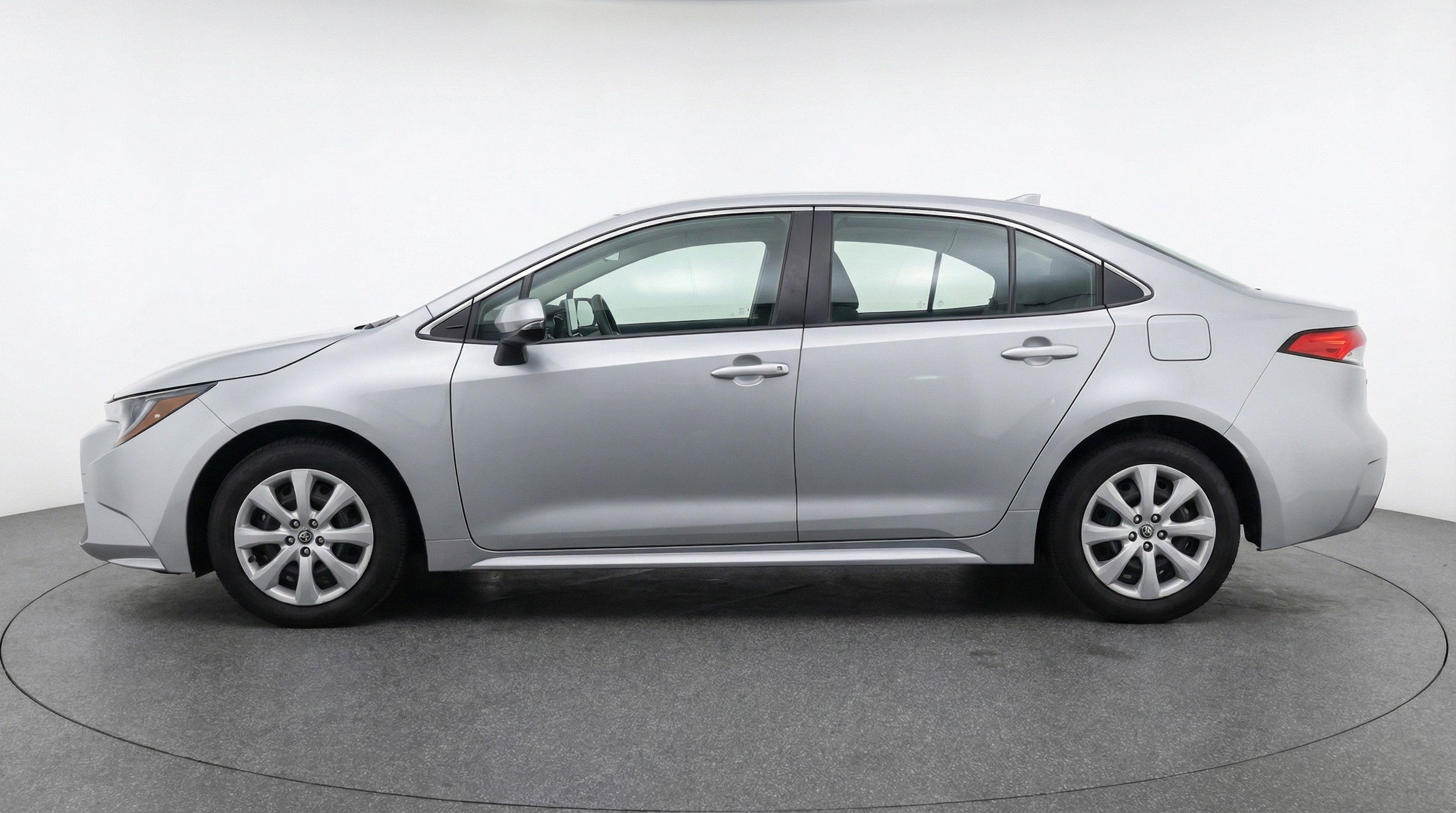 Thumbnail: 2025 Toyota Corolla - 5