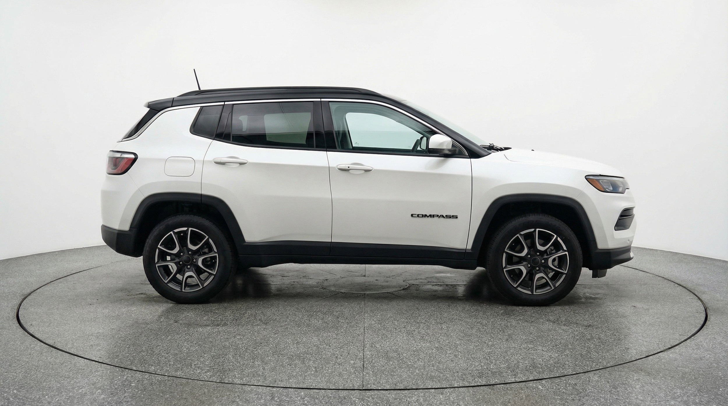 Thumbnail: 2025 Jeep Compass - 11