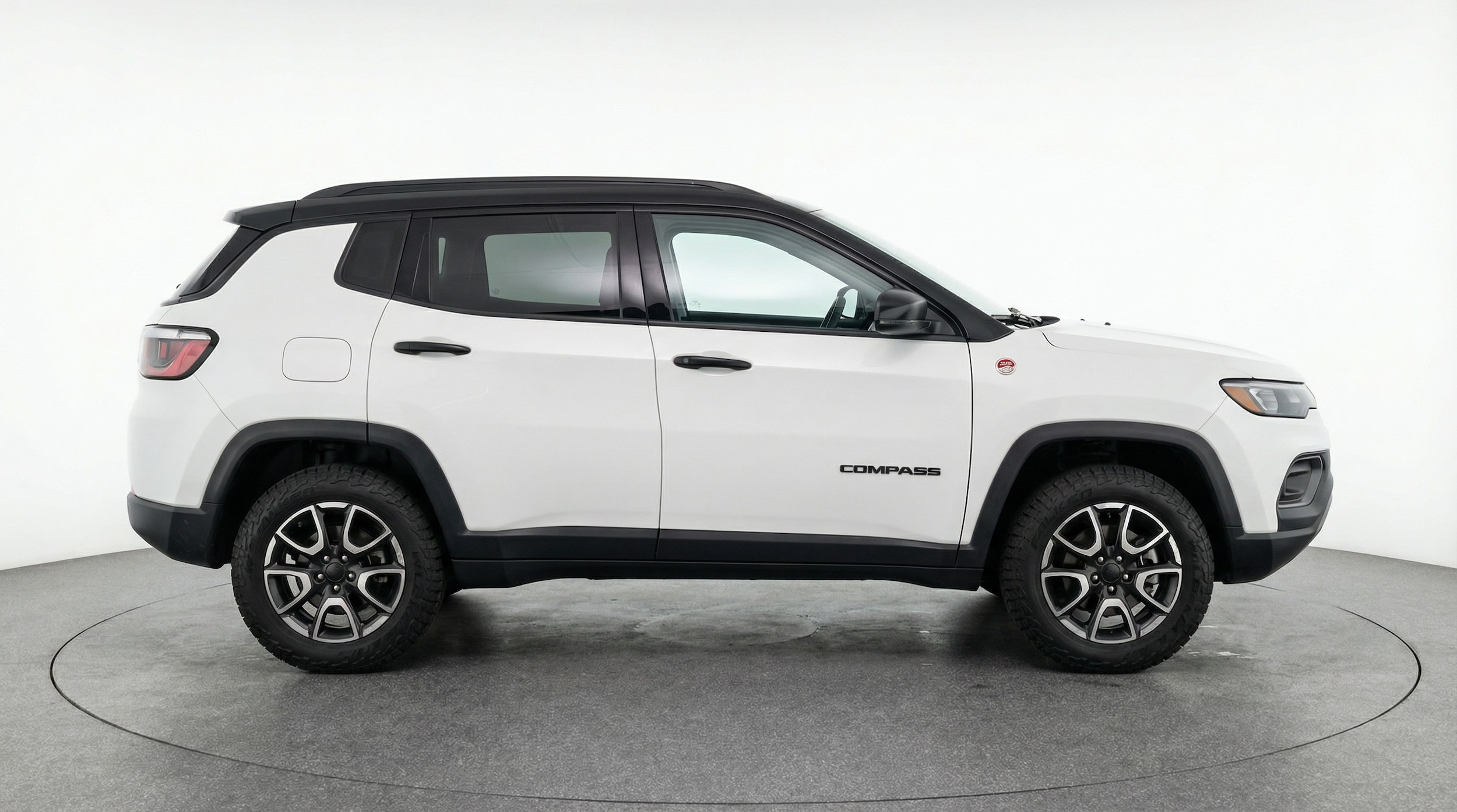Thumbnail: 2025 Jeep Compass - 8