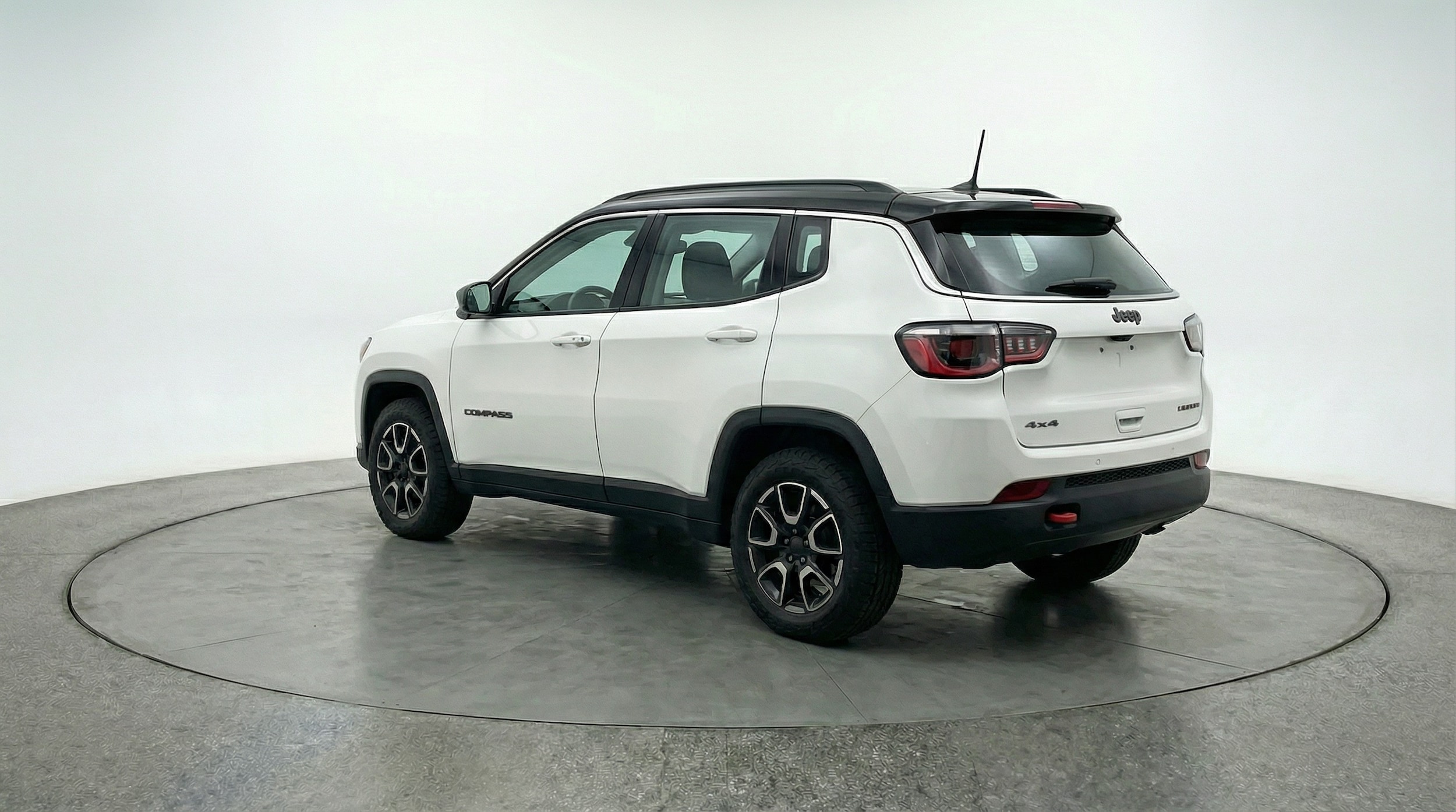 Thumbnail: 2025 Jeep Compass - 5