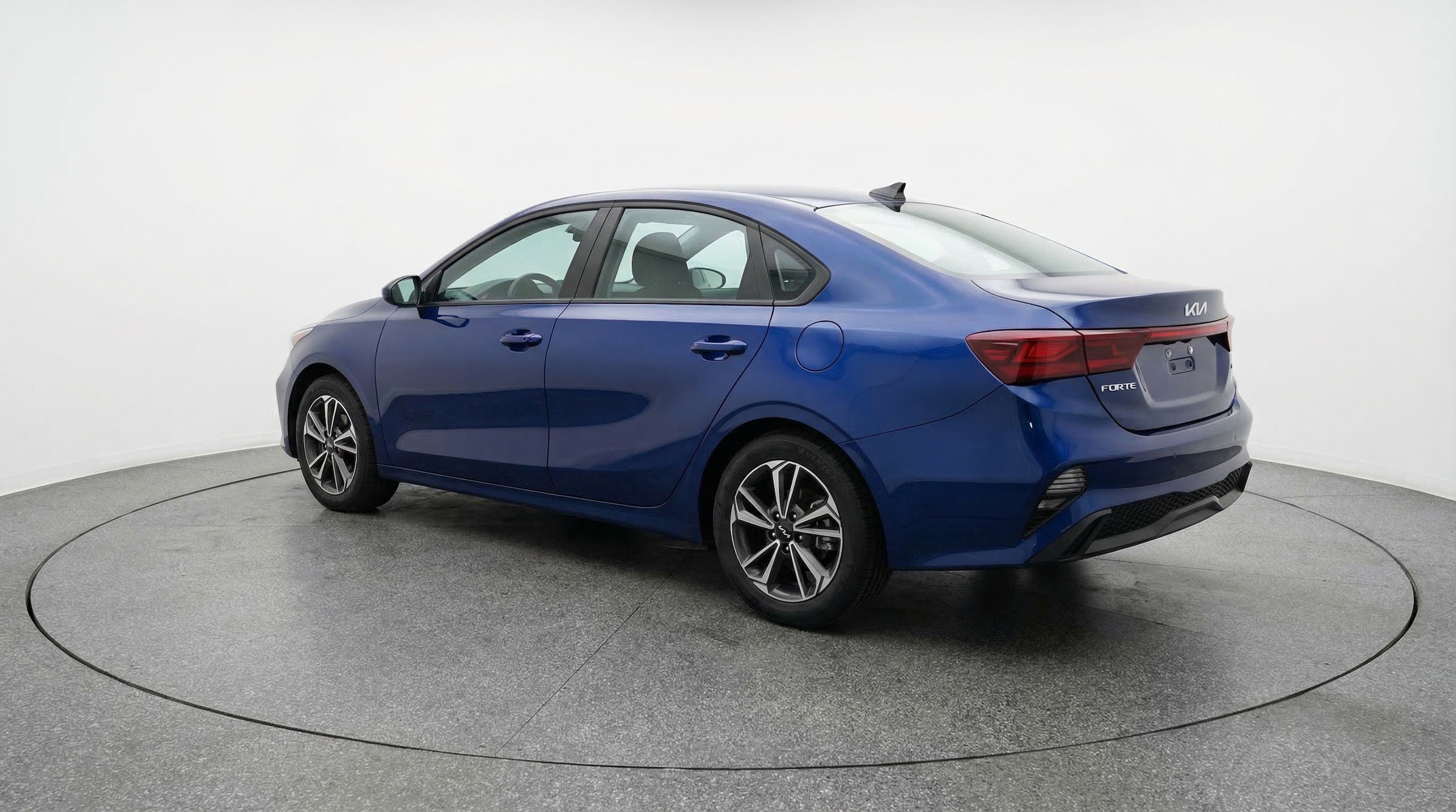 Thumbnail: 2024 Kia Forte - 6