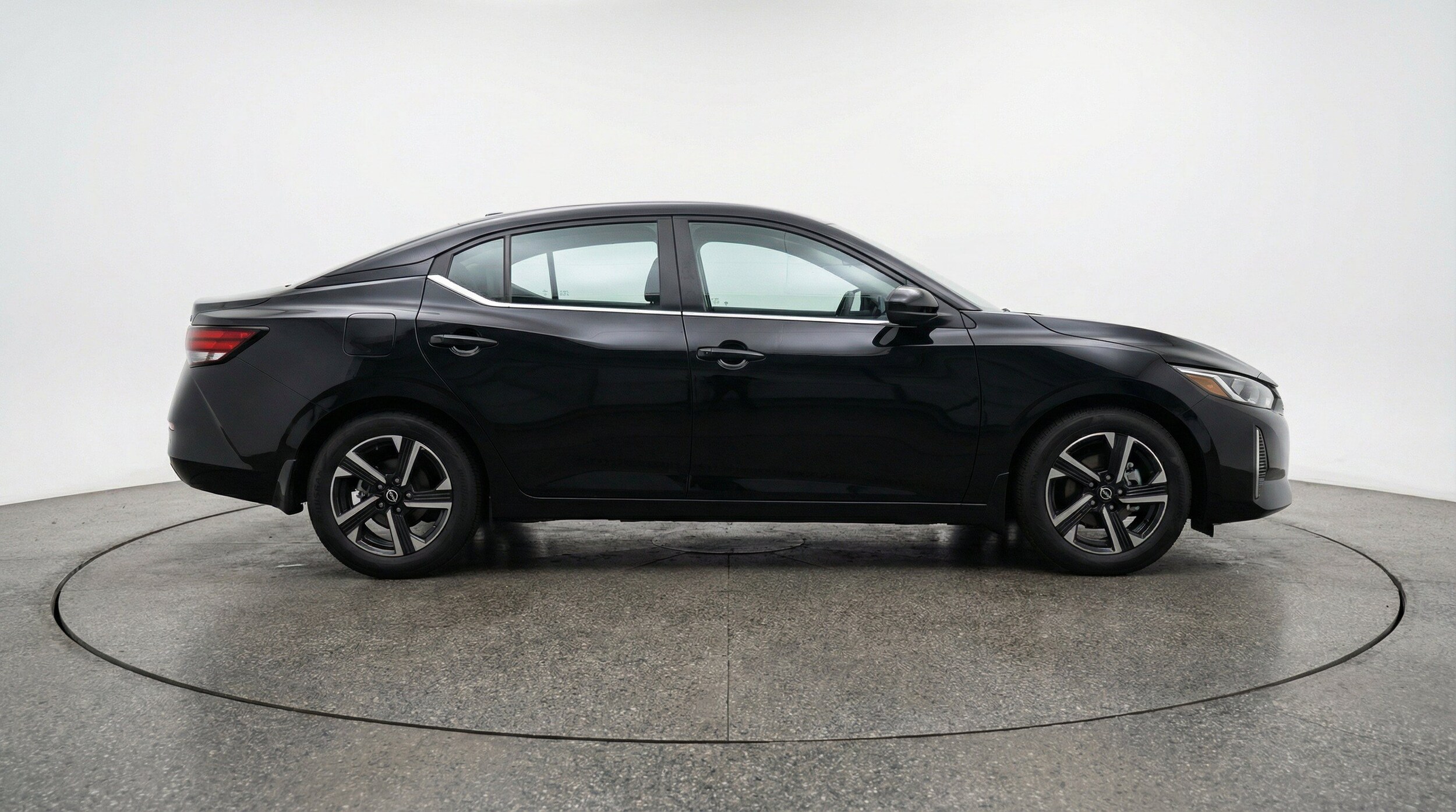 Thumbnail: 2025 Nissan Sentra - 11