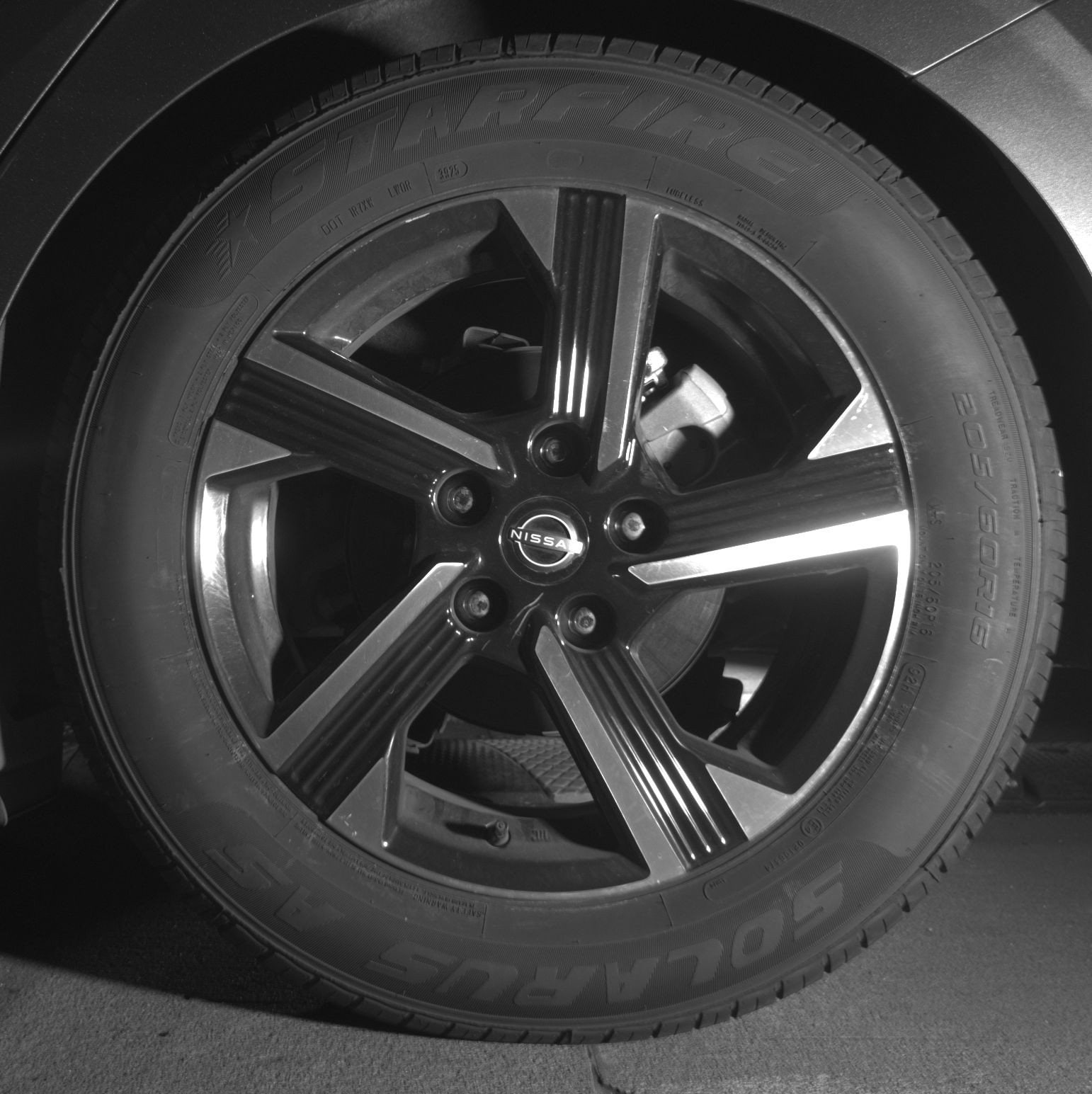 Thumbnail: 2025 Nissan Sentra - 14